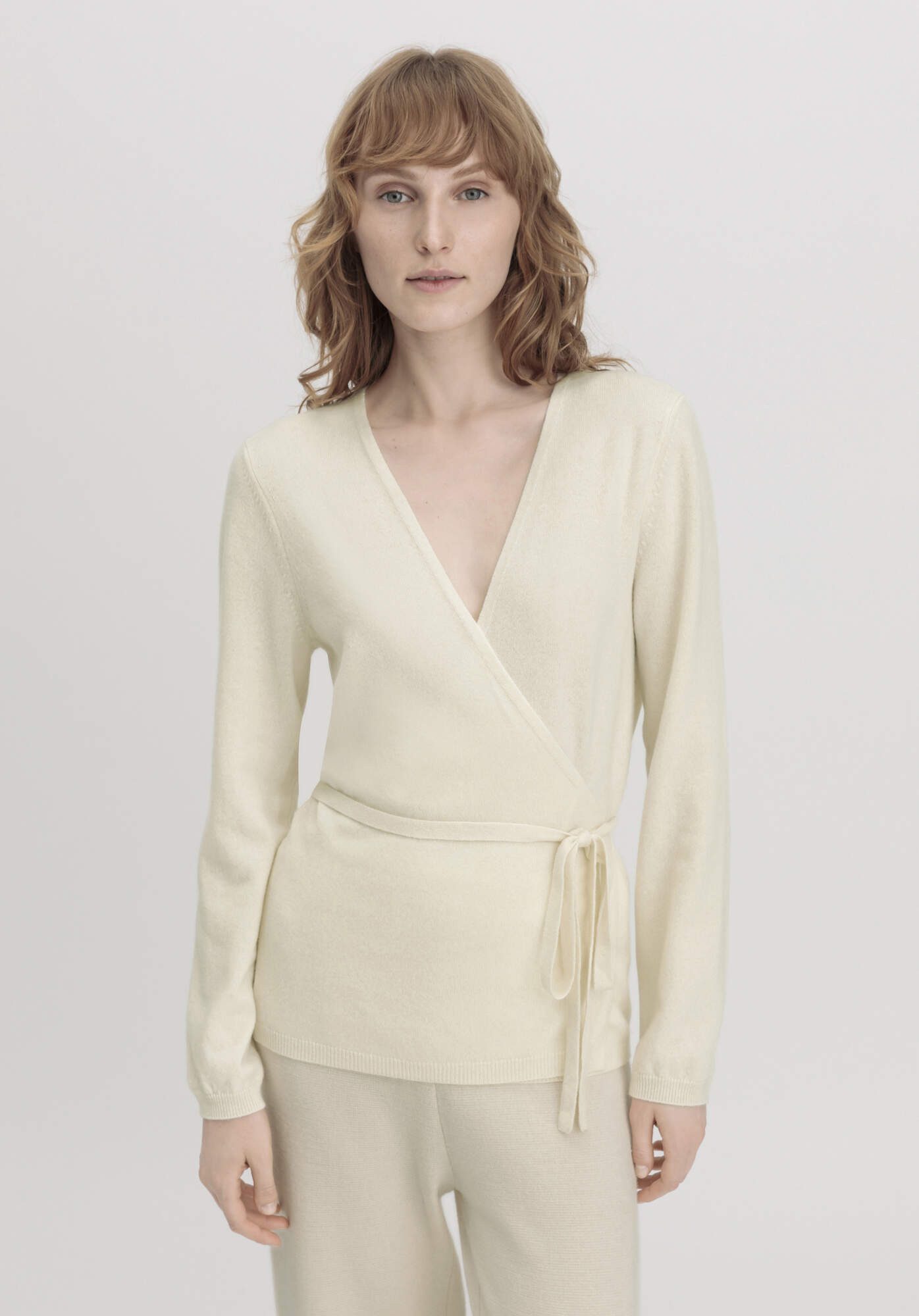 Hessnatur Strickjacke aus weicher Schurwolle mit günstig online kaufen