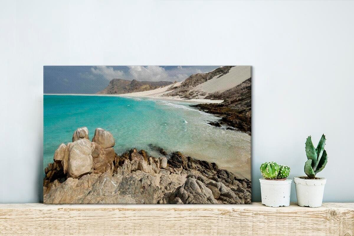 im Leinwandbild Jemen, asiatischen Bay Wandbild auf Insel (1 der OneMillionCanvasses® St), cm Aufhängefertig, 30x20 Socotra Wanddeko, Leinwandbilder, Qalansyah