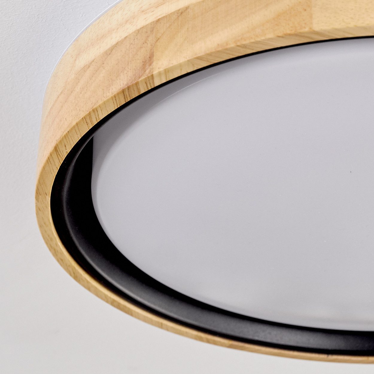 hofstein Deckenleuchte dimmbare Deckenleuchte aus Holz/Metall/Kunststoff in Natur/Weiß, LED wechselbar, 2700-6500 Kelvin, dimmbar über Fernbedienung, LED, (30cm), auch für Badezimmer, IP44