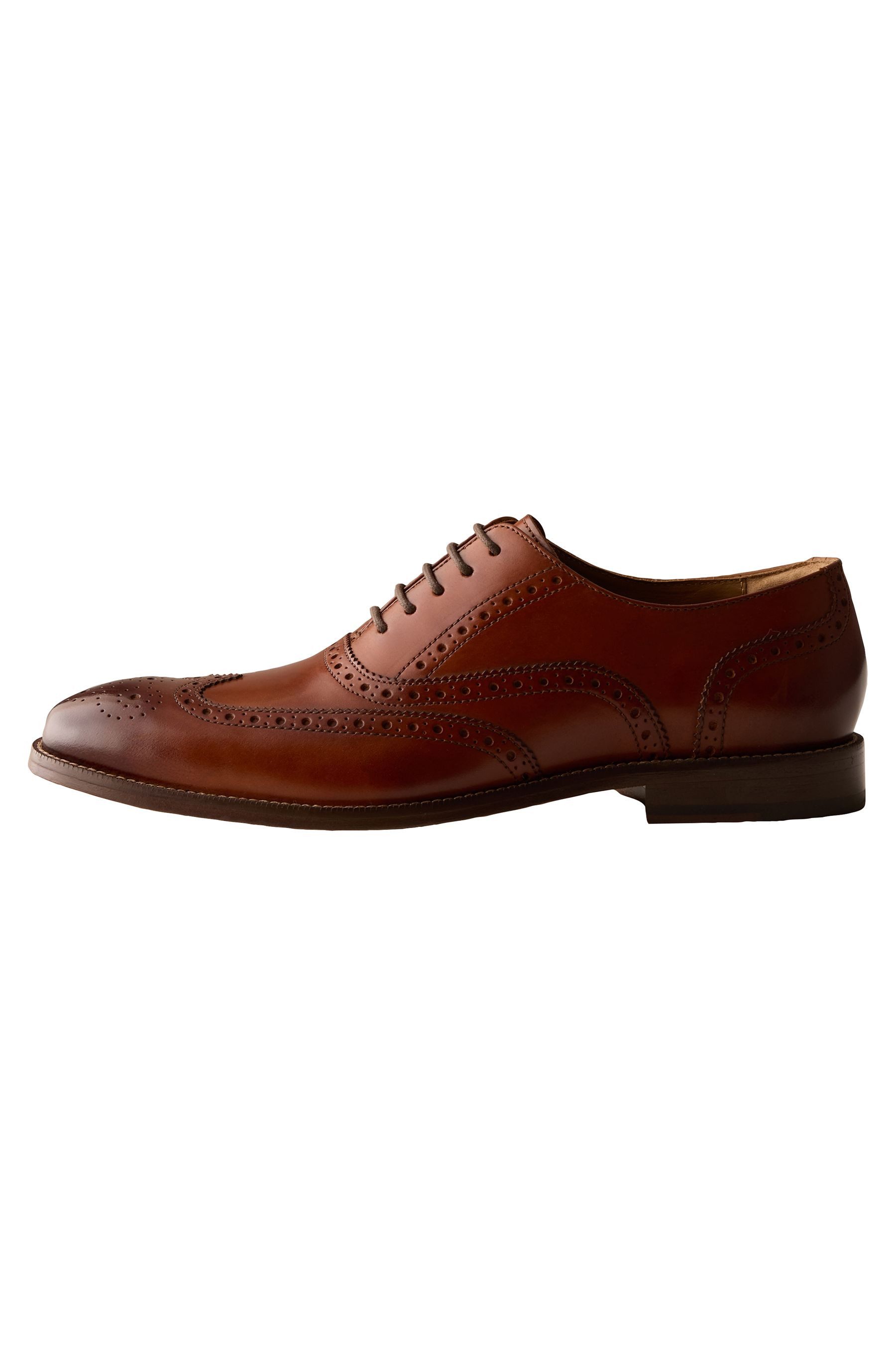 Next Signature Brogues aus Leder Budapester