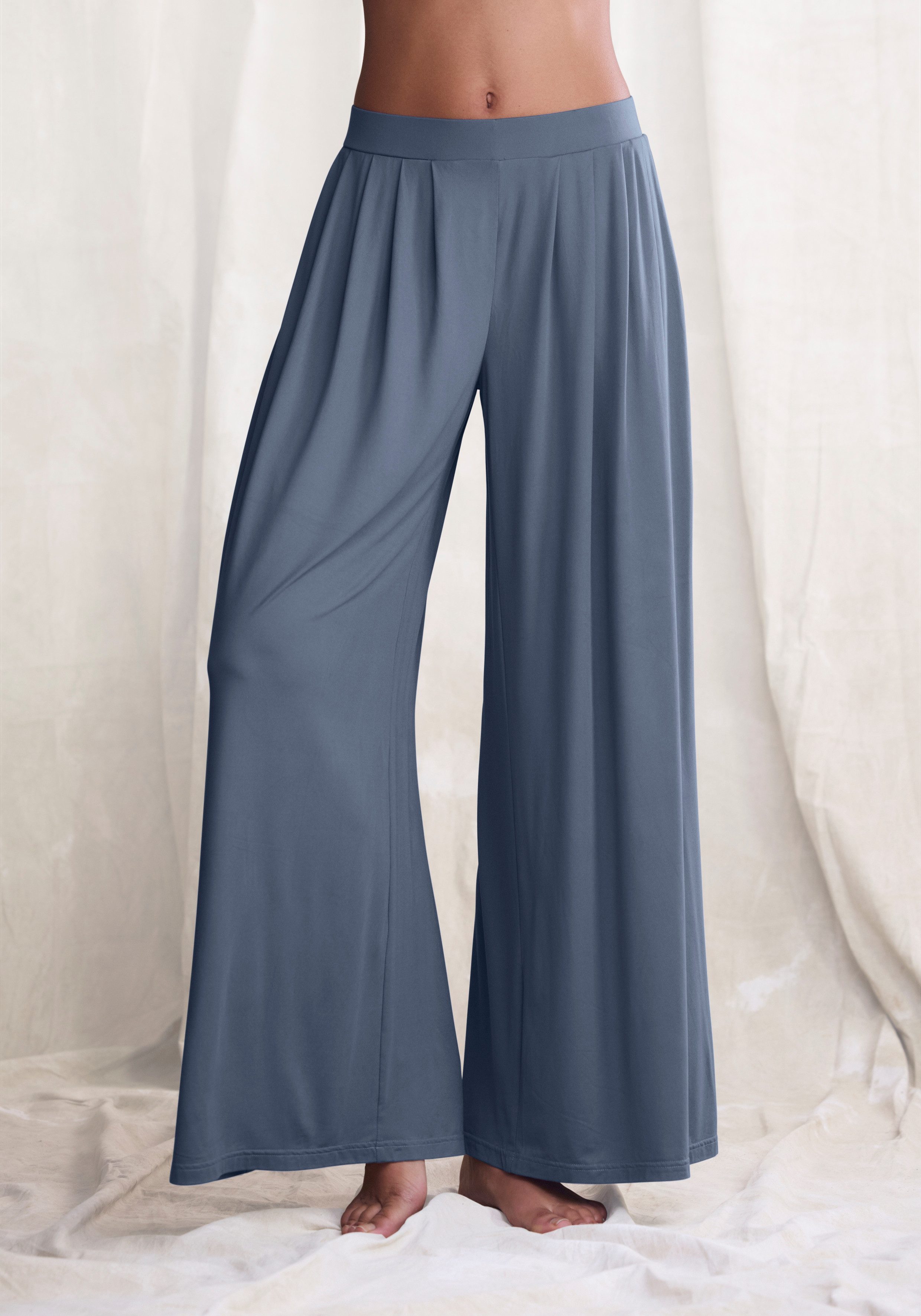 LASCANA Schlupfhose Extra Weit mit extraweit geschnittenen Beinen günstig online kaufen