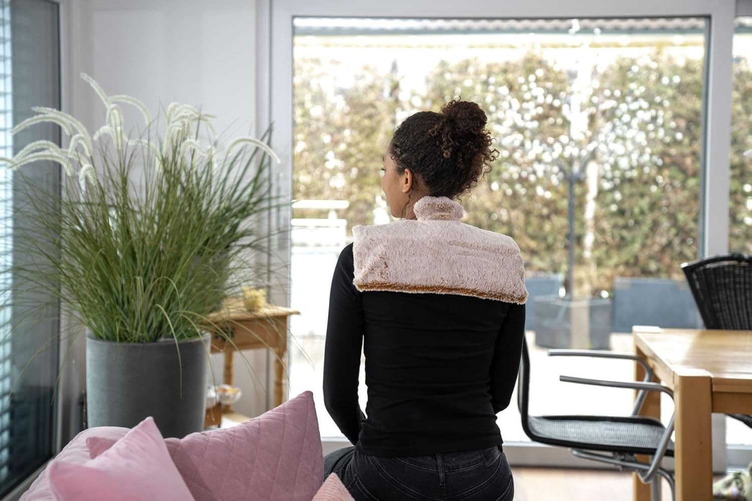 Habibi Plush Halswärmer Habibi Plush Premium Rücken- und Schulterwärmer 1710 creme