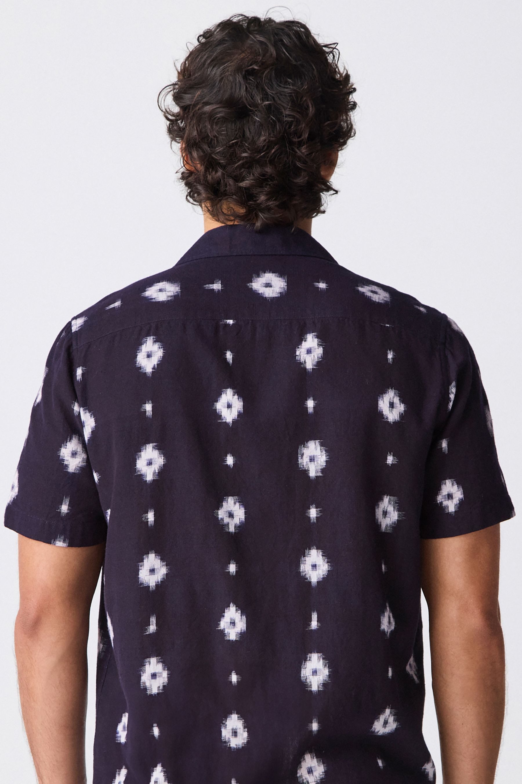 Next Kurzarmhemd Kurzarmhemd mit Print aus 100 % Baumwolle (1-tlg) günstig online kaufen