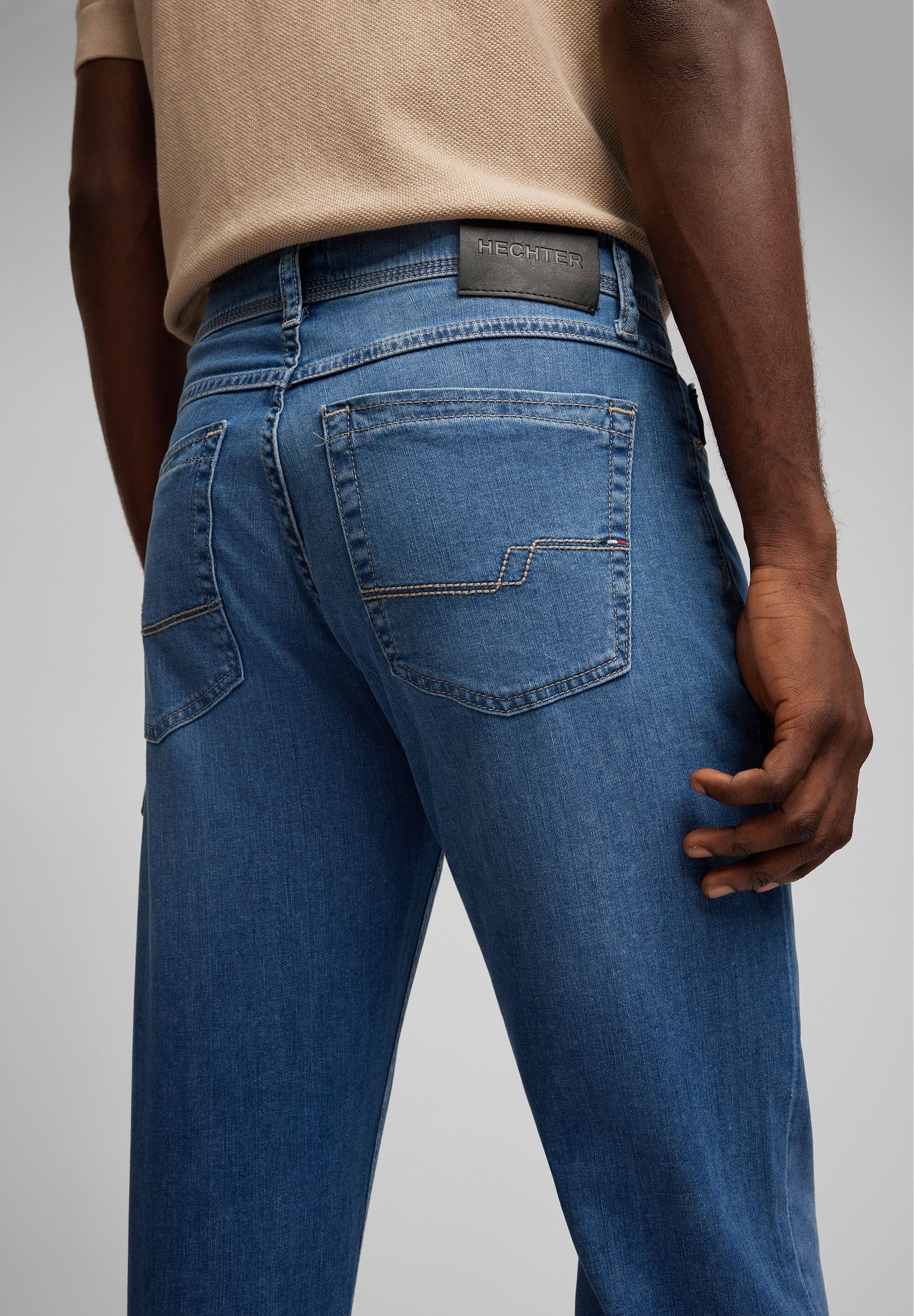 HECHTER PARIS Tapered-fit-Jeans aus Baumwoll-Elasthan-Mix