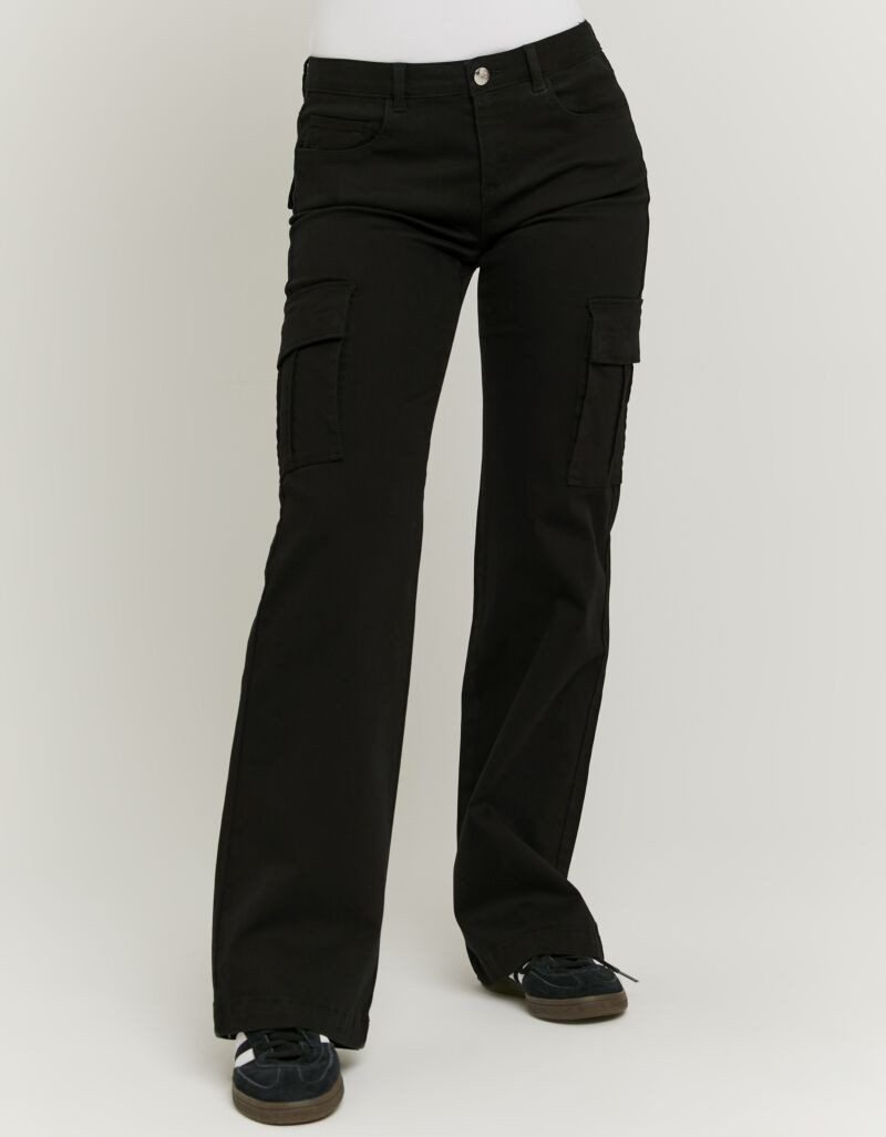 Tally Weijl Bootcuthose SPACOWELLE Baumwollmischung, im Cargo-Stil mit seitlichen Taschen