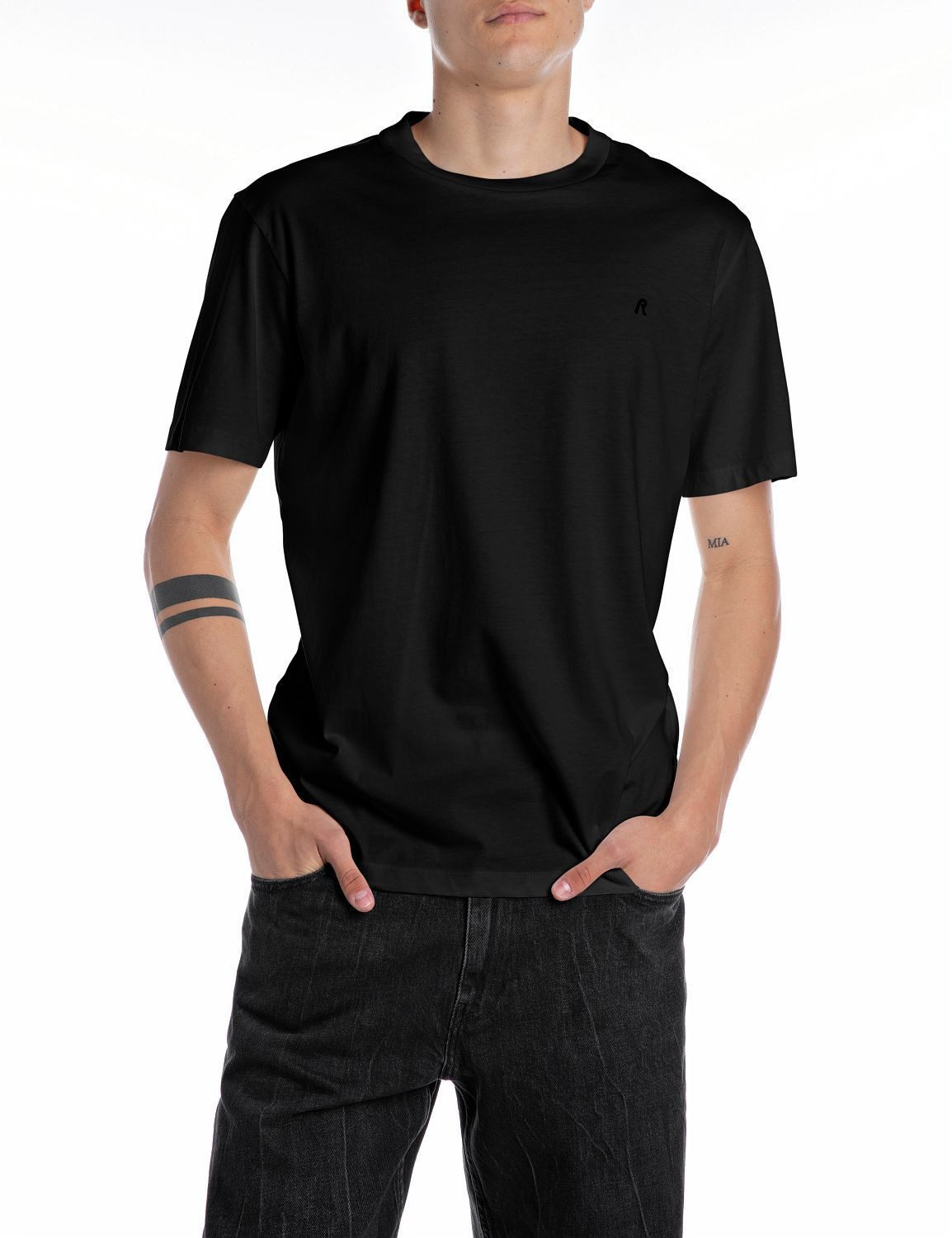 T-Shirt mit Logostickerei auf der Brust