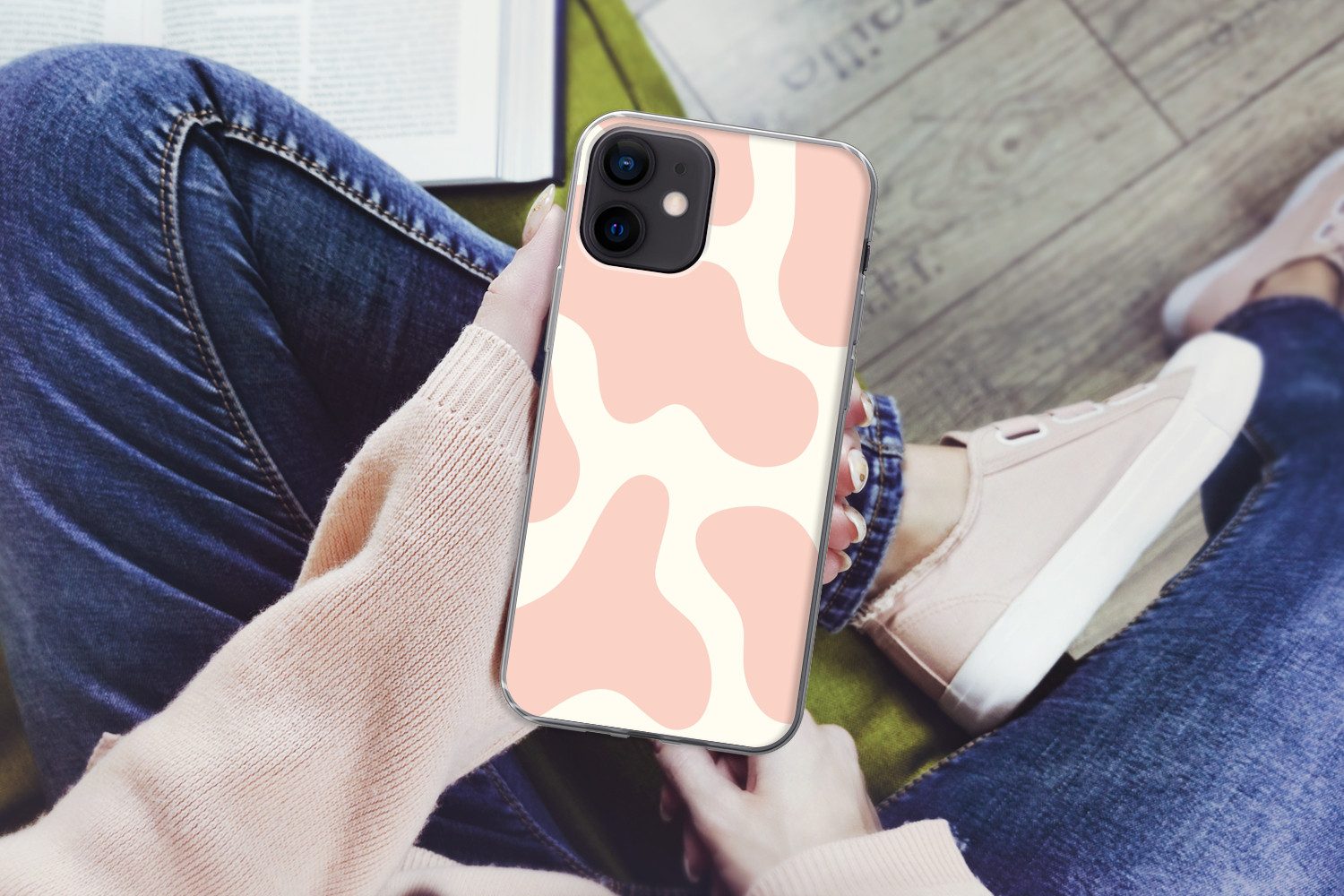 MuchoWow Handyhülle für Apple iPhone 12 Flecken - Weiß - Rosa - Muster - Minimalistisch, Smartphone-Bumper, Print, Handy Schutzhülle Dünn