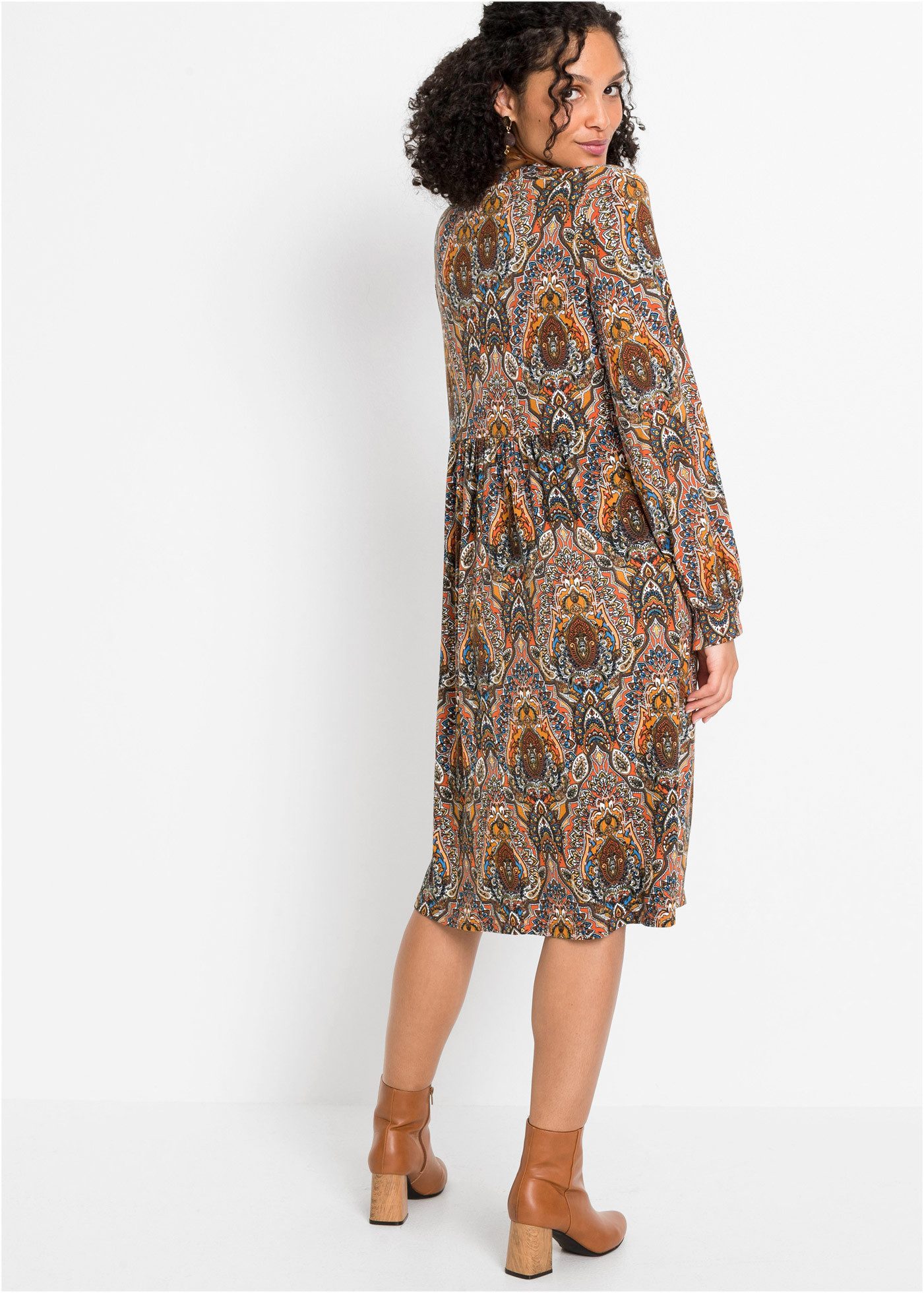 bonprix Jerseykleid für kühle Tage, aus Viskose mit Elasthan, ausgestellte Passform