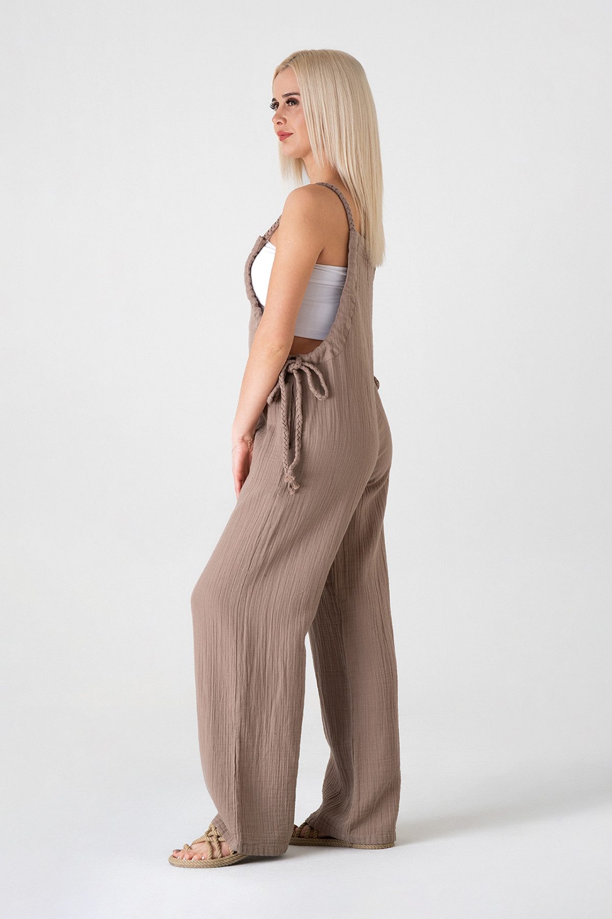 WENOR Overall Damen Jumpsuit Musselin mit Flechtträgern – locker & größenverstellbar Geflochtene, verstellbare Träger; weite Beinform