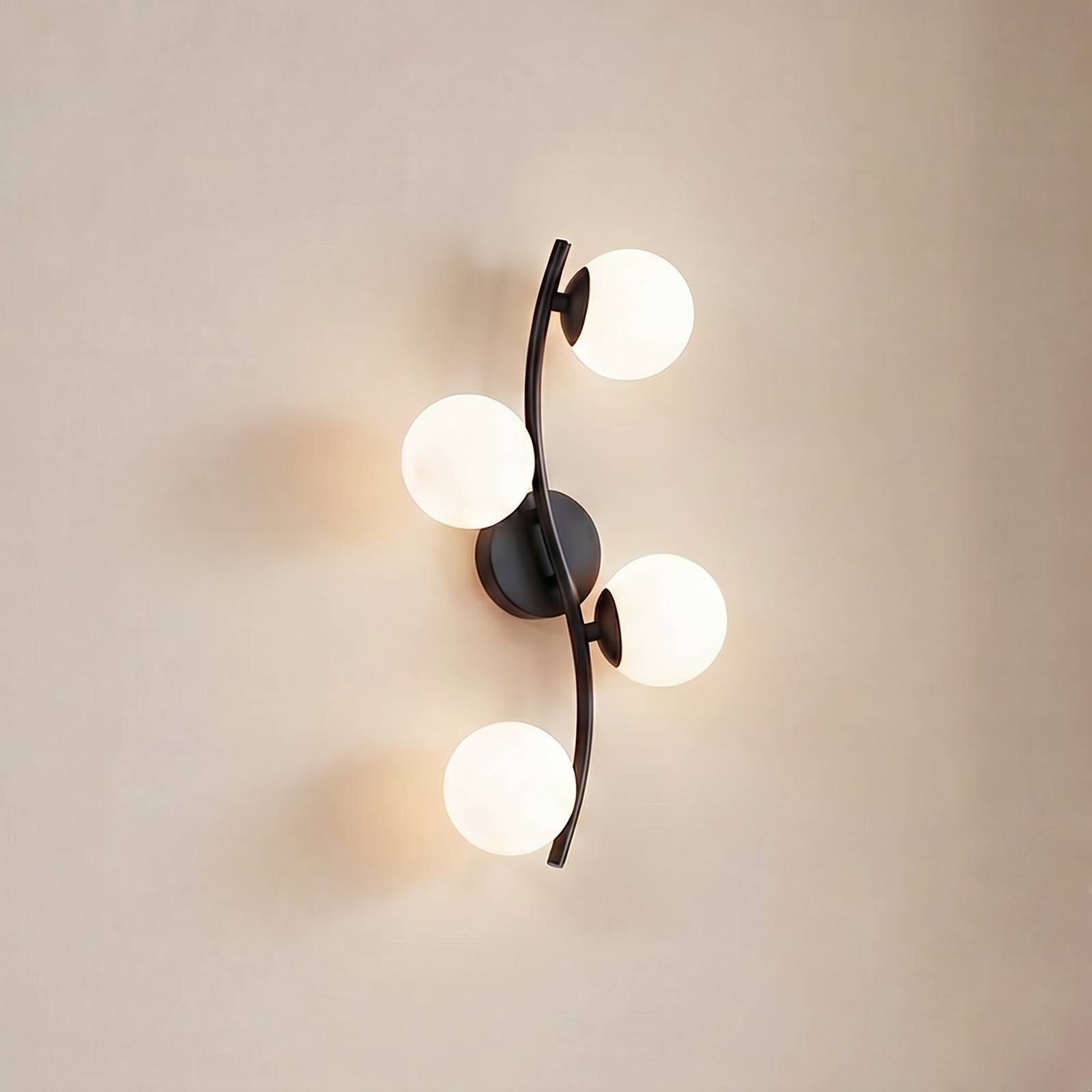 Lindby Wandleuchte Josiana, Glas Schwarz IP20, 4 x 8 W LED