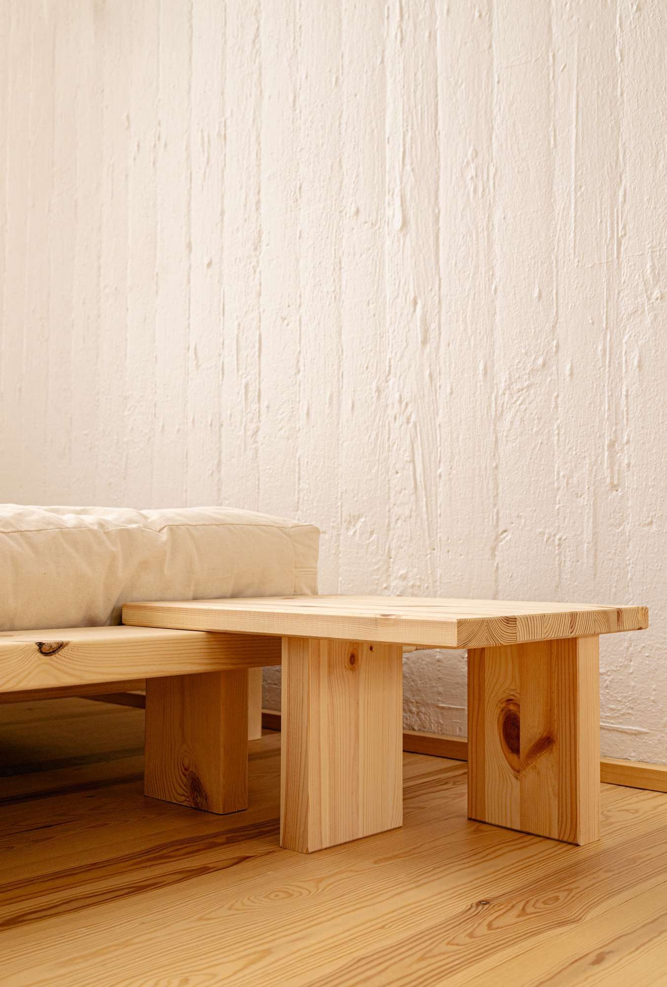 Karup Design Nachttisch Japan Bett-Tisch, FSC®-zertifiziertes Massivholz,made in Europe, Speziell für das Japan-Bett entworfen – perfekt integriert & passend – Bild 5 von 5