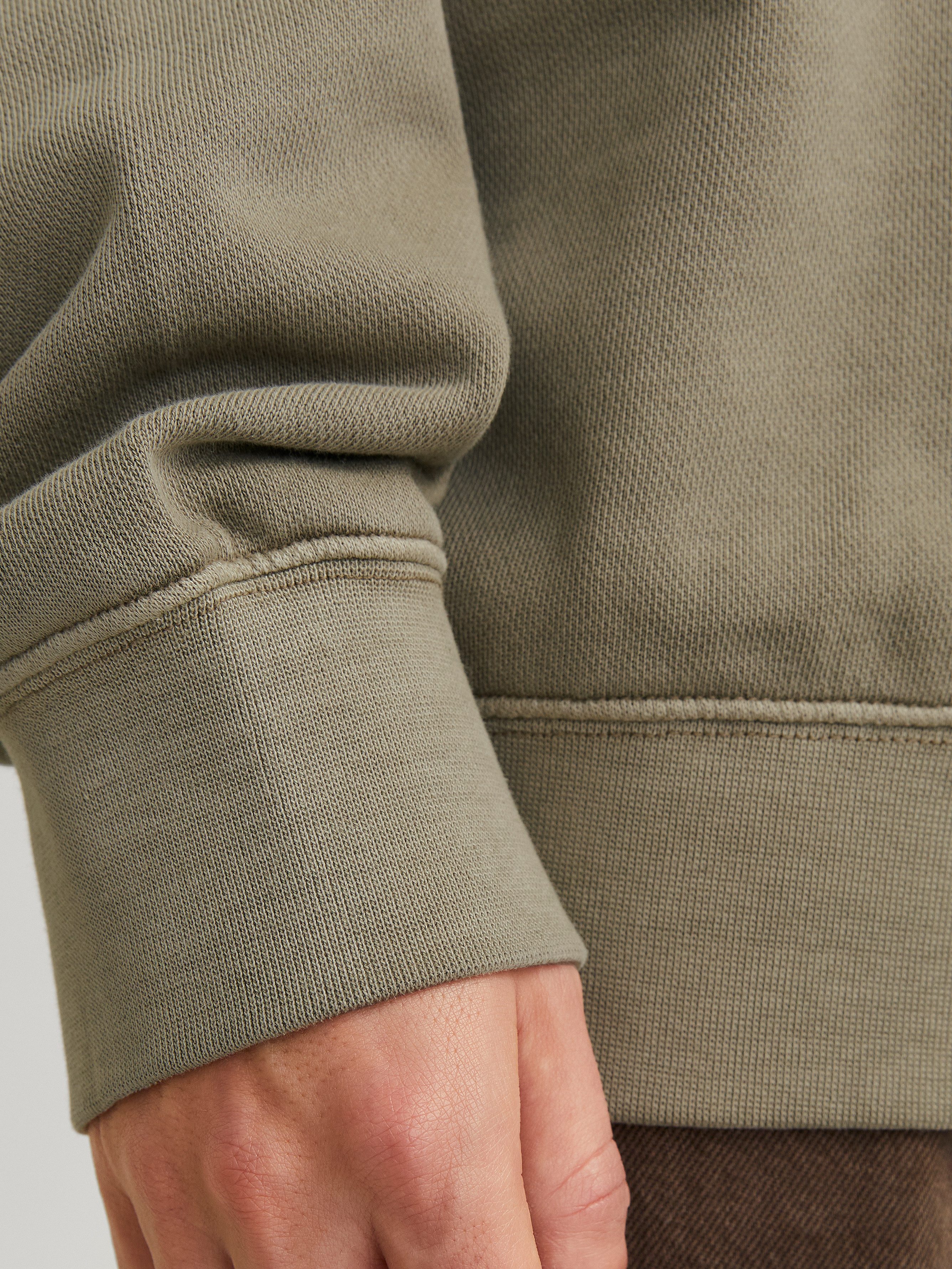 Jack & Jones Sweatshirt JJECHARGE FADED SWEAT CREW NECK NOOS mit Rippbündchen