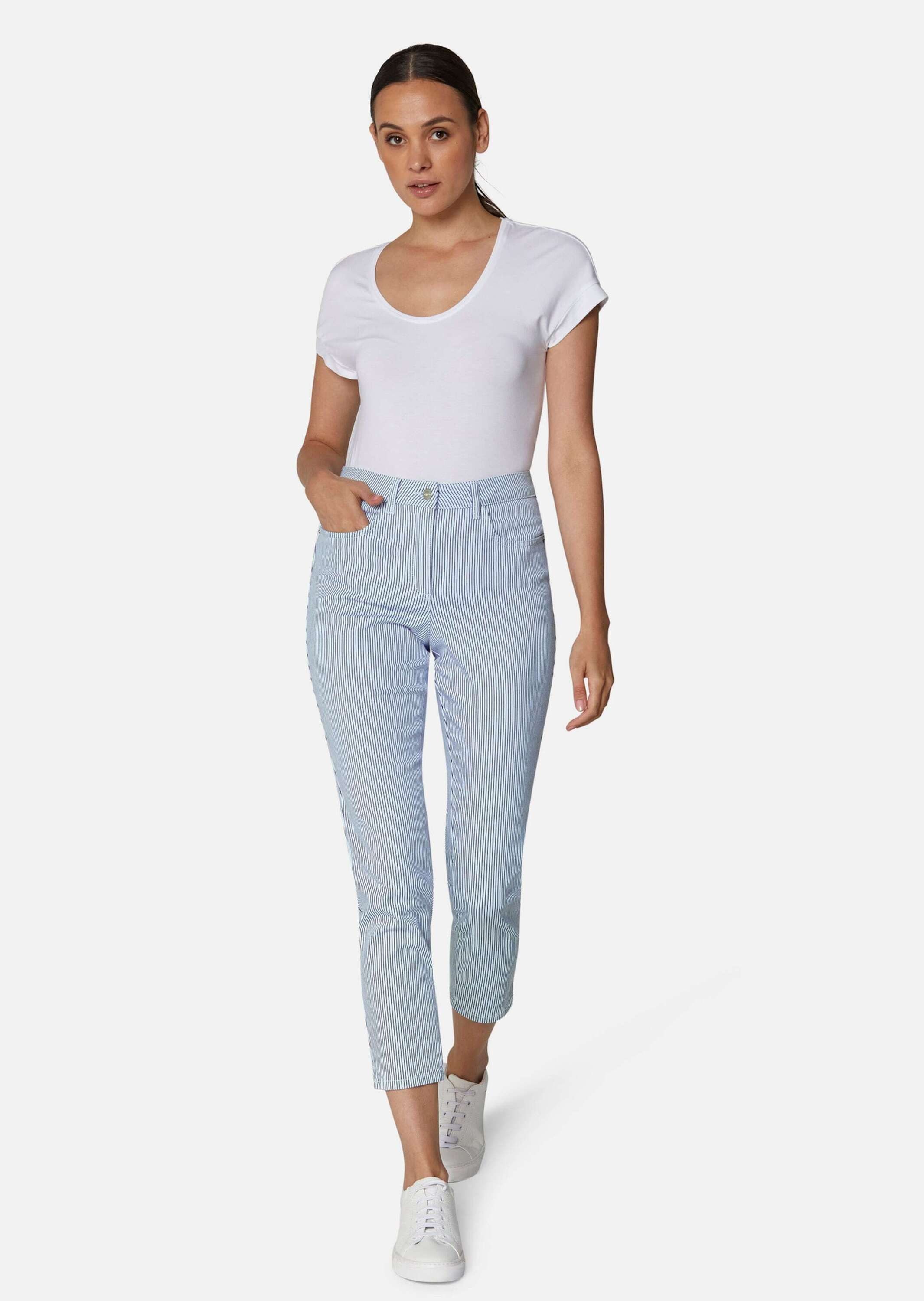 MADELEINE Gerade Jeans Fein gestreifte 7/8-Jeans, Formbund Streifen-Design, Knopfverschluss und dezente Taschennieten