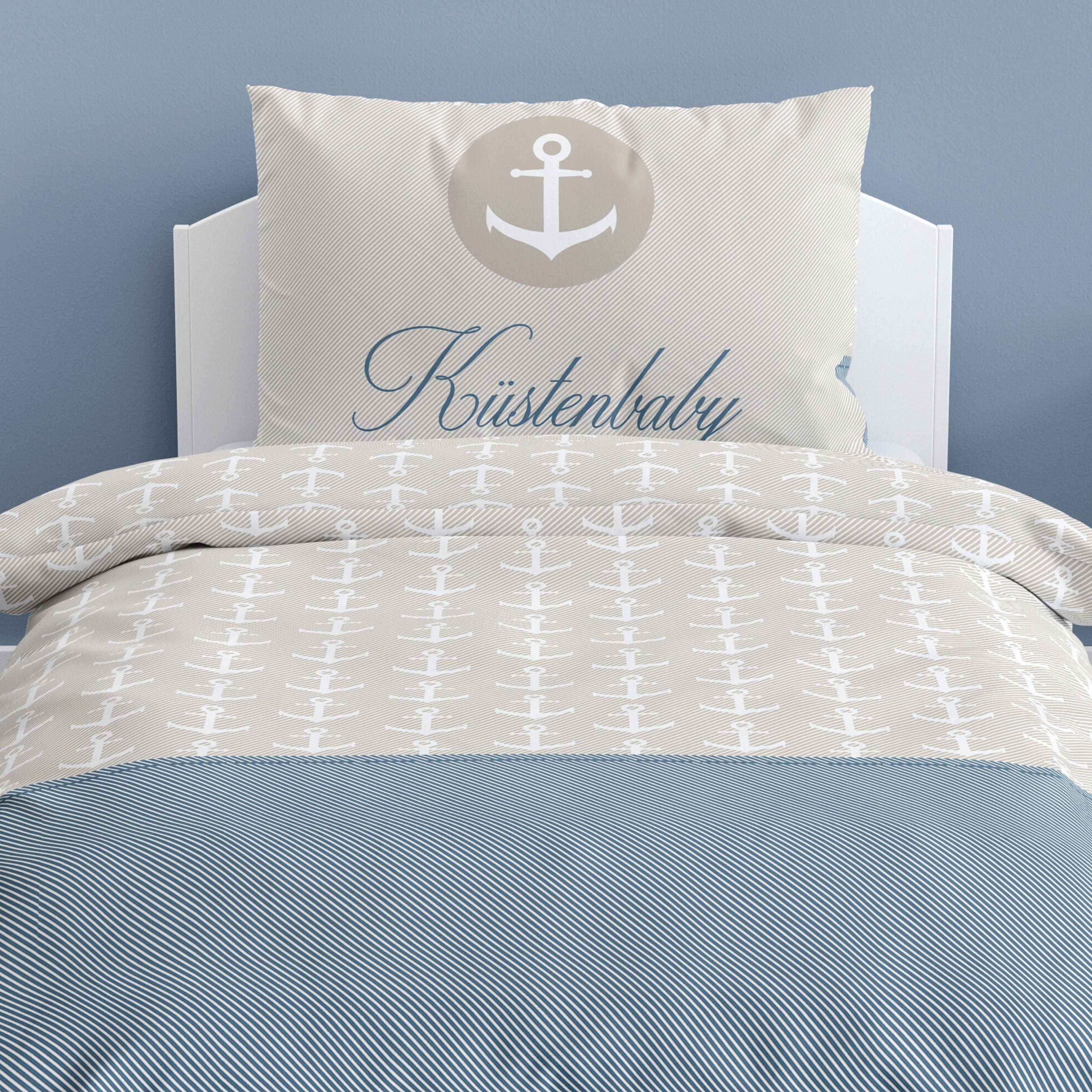MTOnlinehandel Kinderbettwäsche Küstenbaby Anker 100x135+40x60 cm, 100 % Baumwolle, Renforcé, 2 teilig, maritime, gestreifte Babybettwäsche für Mädchen und Jungen