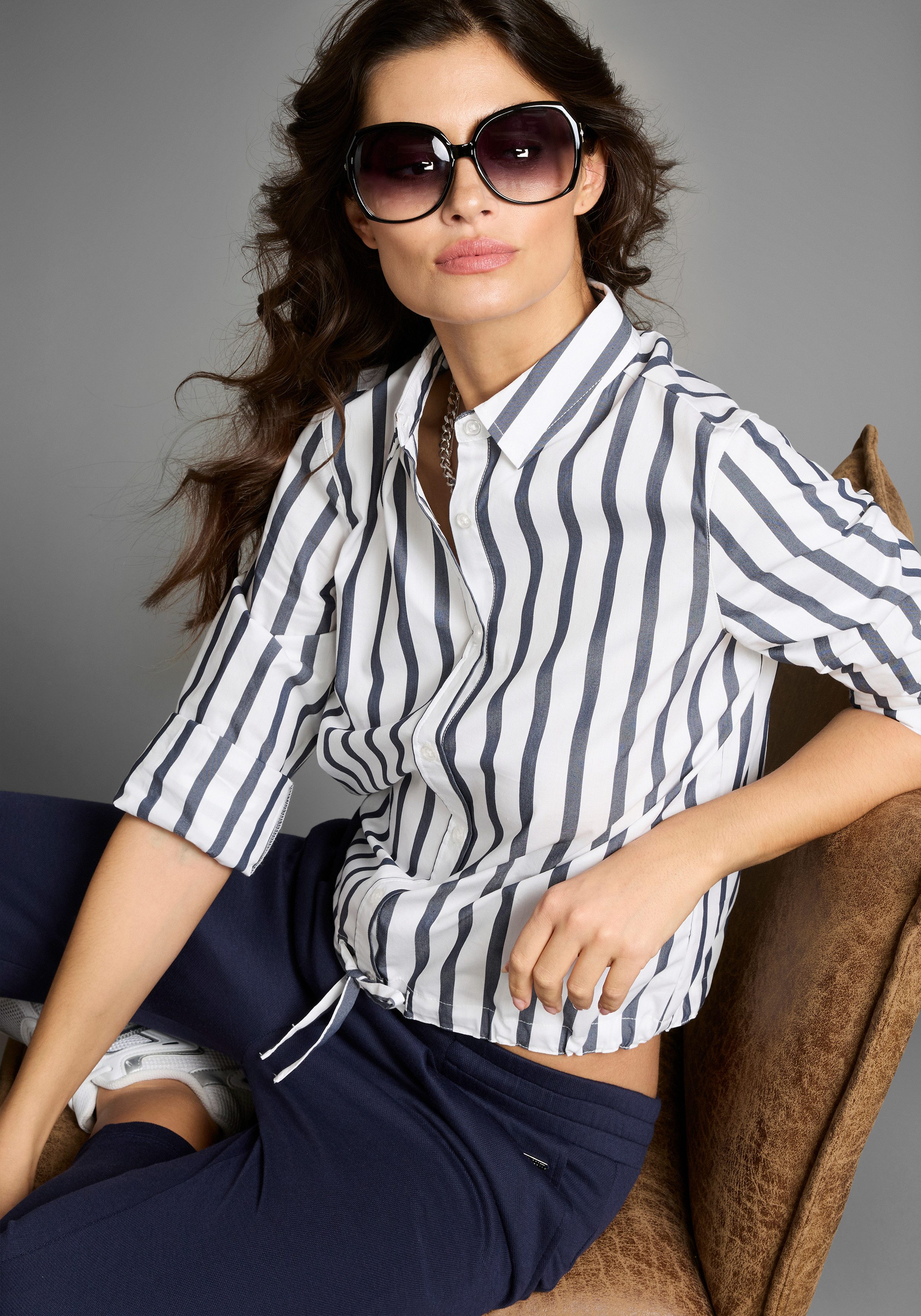 Laura Scott Sonnenbrille für Damen mit dezentem Zierstein am Bügel - NEW günstig online kaufen