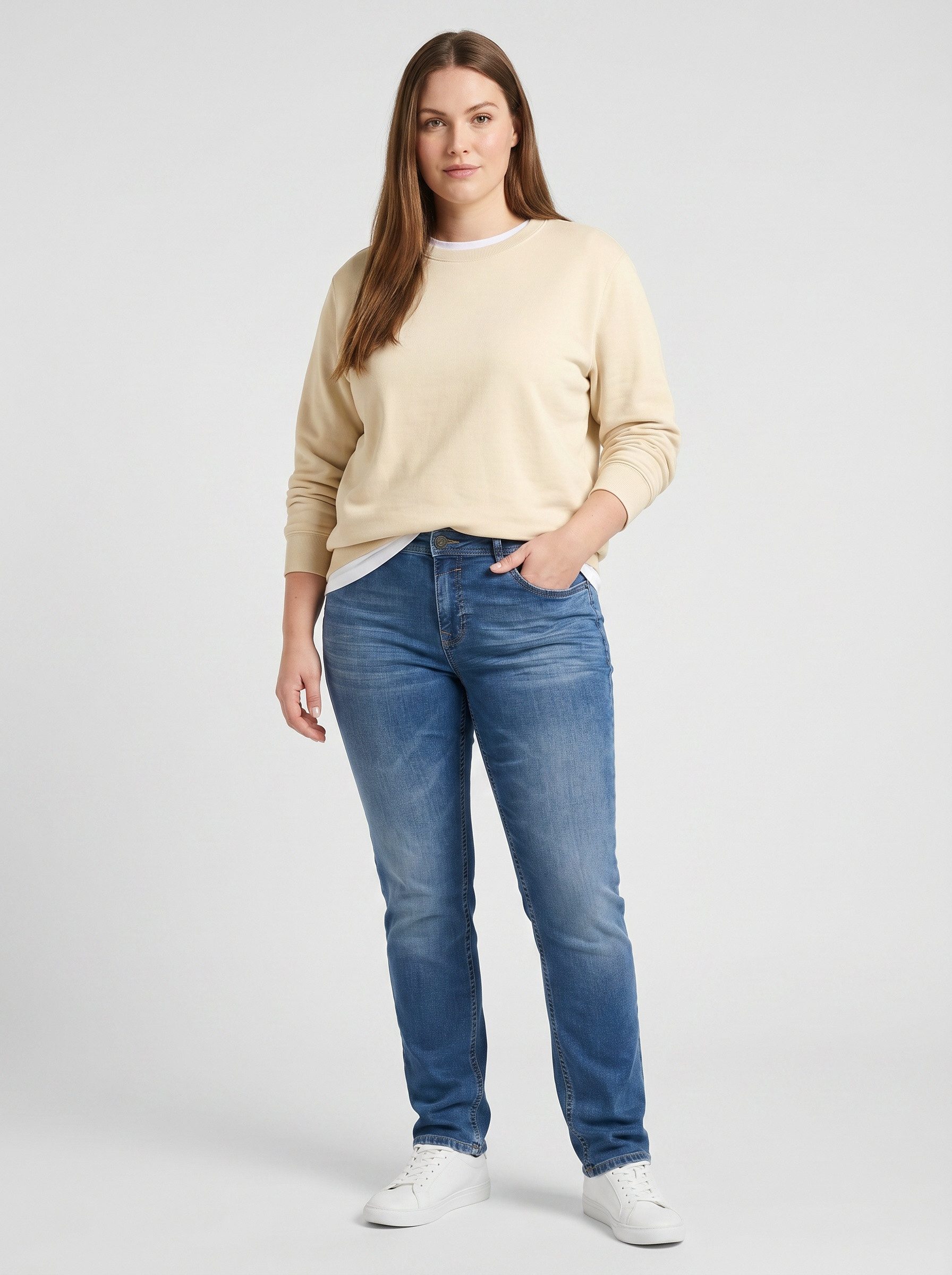 Zum Outfit 12