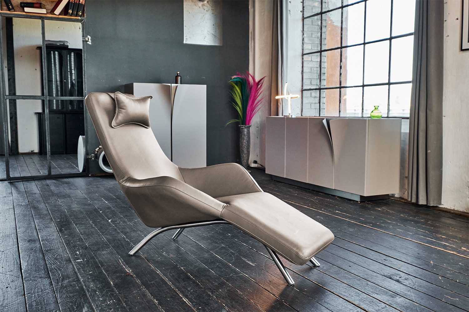KAWOLA Relaxliege CAVAL, Leder verschiedene Farben günstig online kaufen