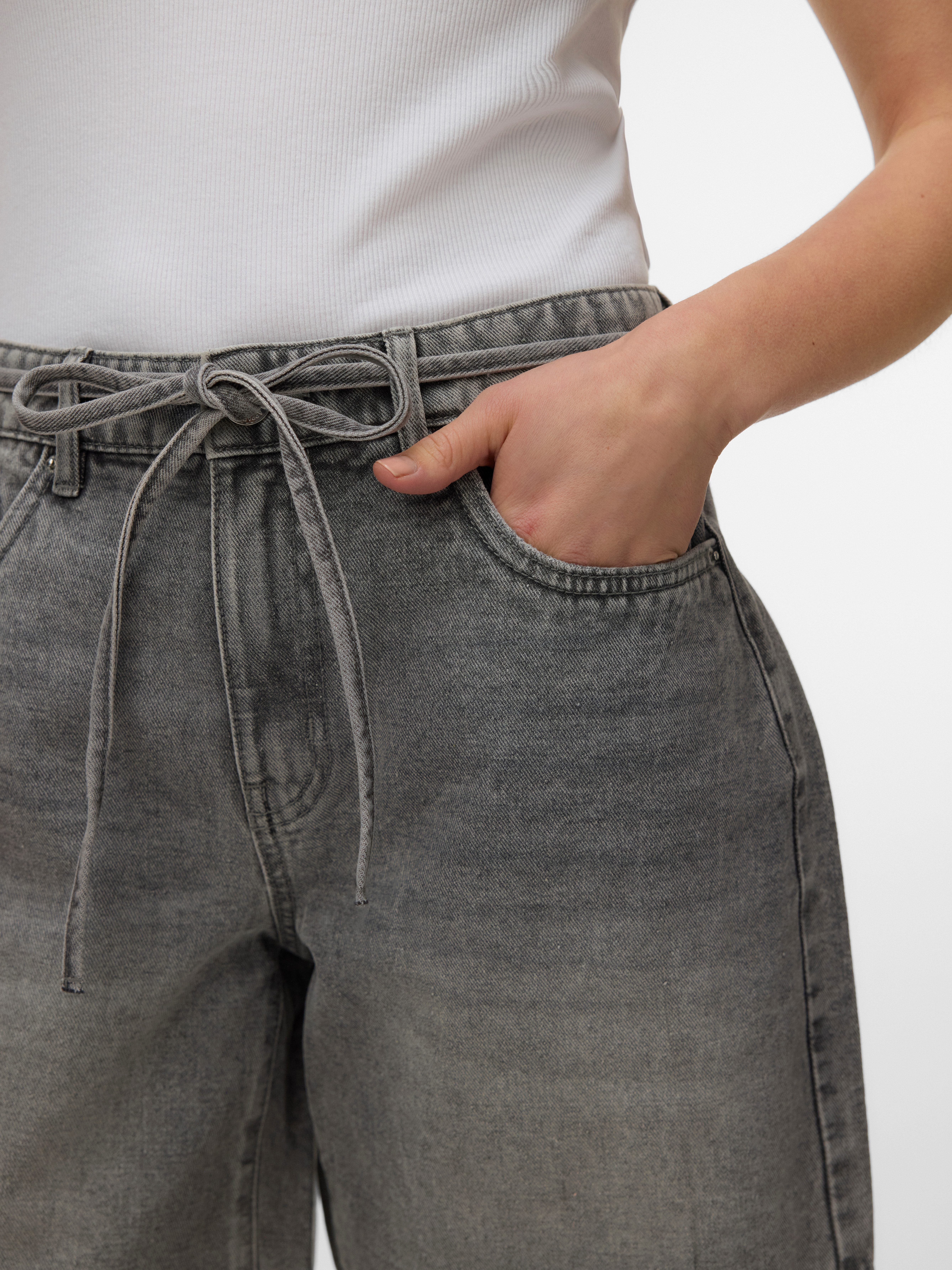 Vero Moda Shorts VMWIEN MR BELT SHORTS MIX GA NOOS Baumwollmischung, relaxed fit