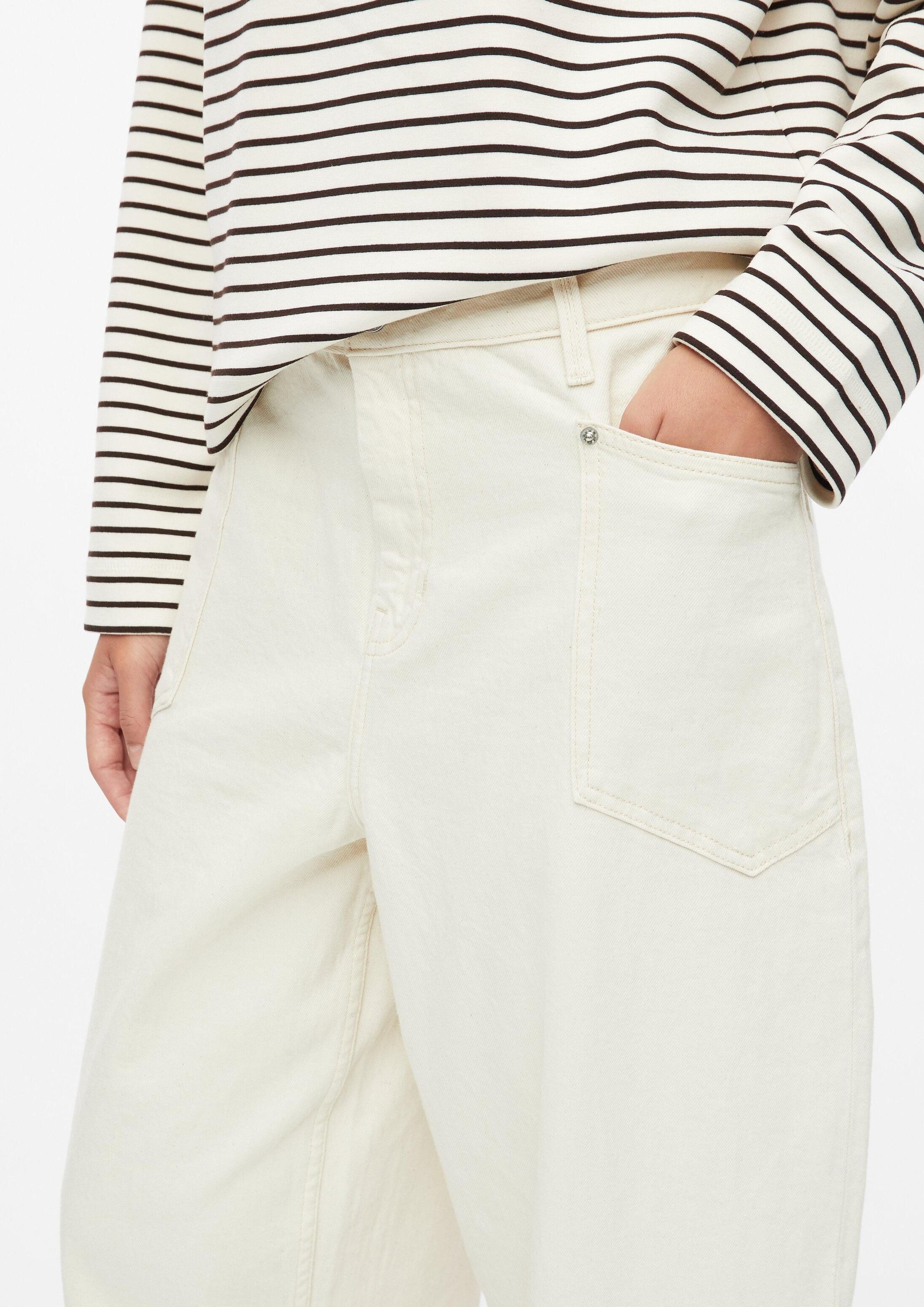 s.Oliver Weite Jeans Jeans-Hose s.Oliver x Heidi Klum: Jeans / Barrel Fit / High Rise – Bild 4 von 5
