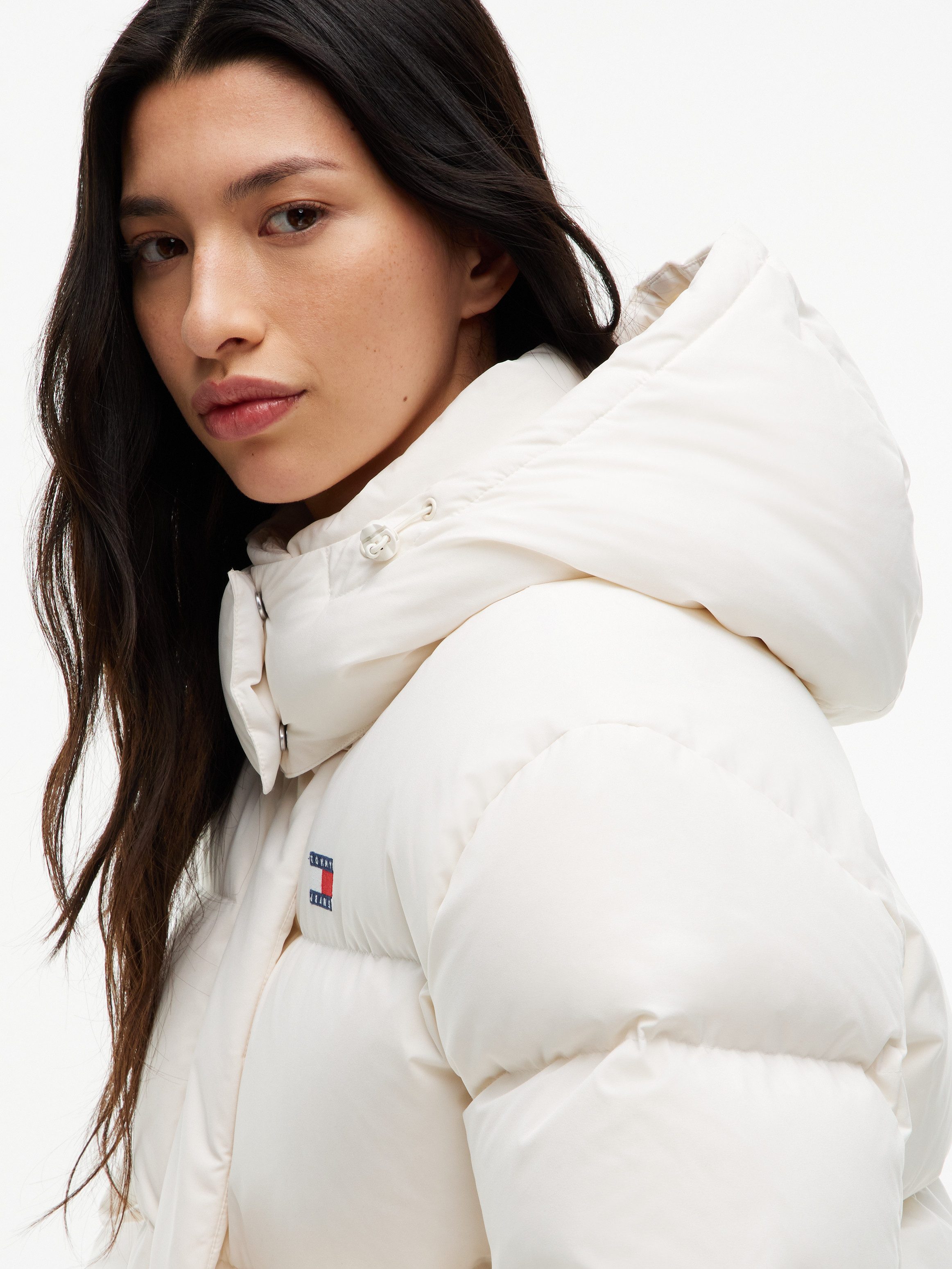 Tommy Jeans Steppjacke TJW ALASKA PUFFER EXT Kunstfaser – Bild 2 von 5
