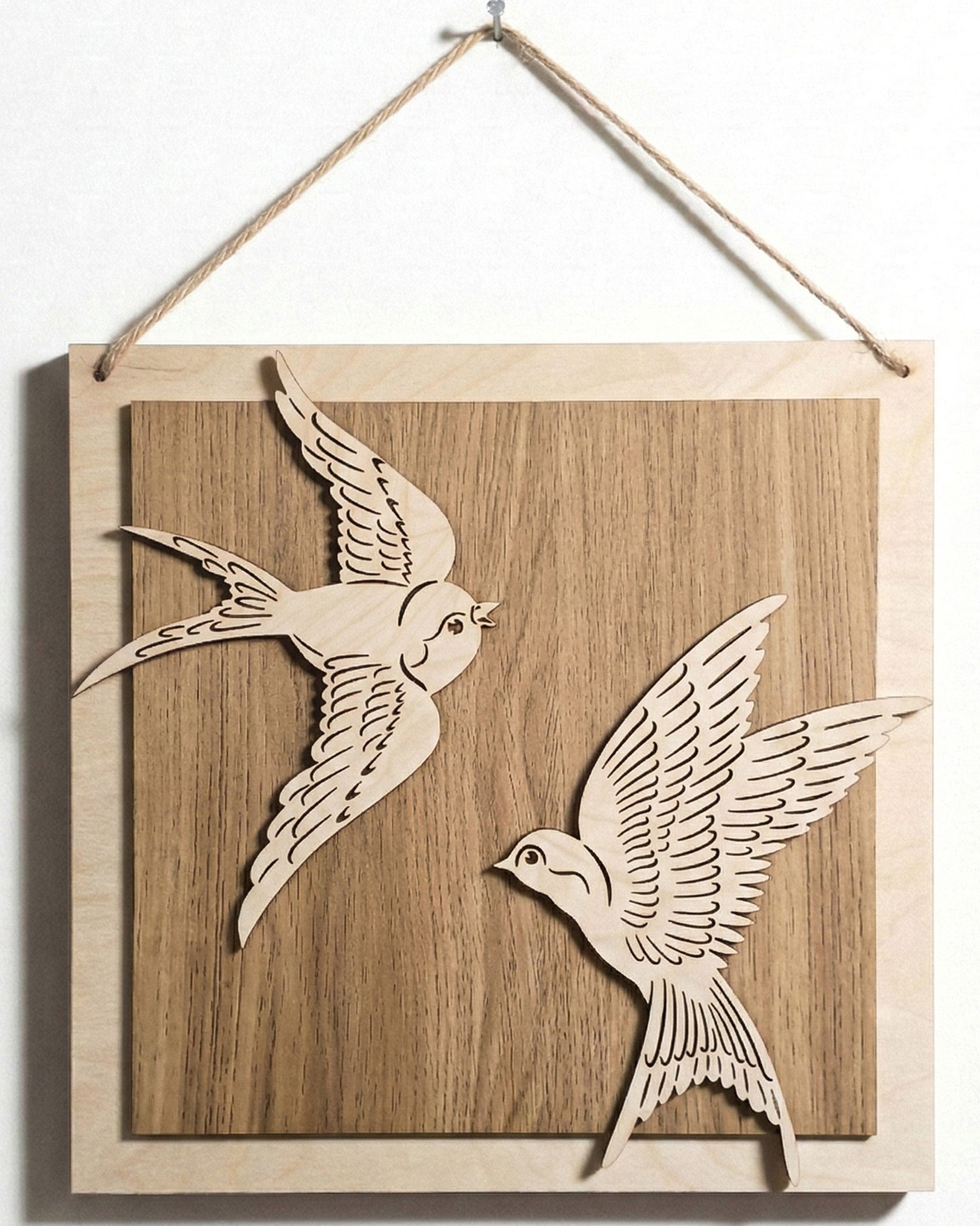 ORNAMENTI Wanddekoobjekt 3D Rustikale Wanddeko aus Holz für Wohnzimmer,Tiere,Hirsch, Pfau,Vögel (Hingucker, Wandbild, Holzbild, Holzdeko, stilvolle Wanddekoration, Wandpaneel, Ornament, Wandrelief), Verzierung fur Zuhause, Wandkunst, Dekorative Skulptur