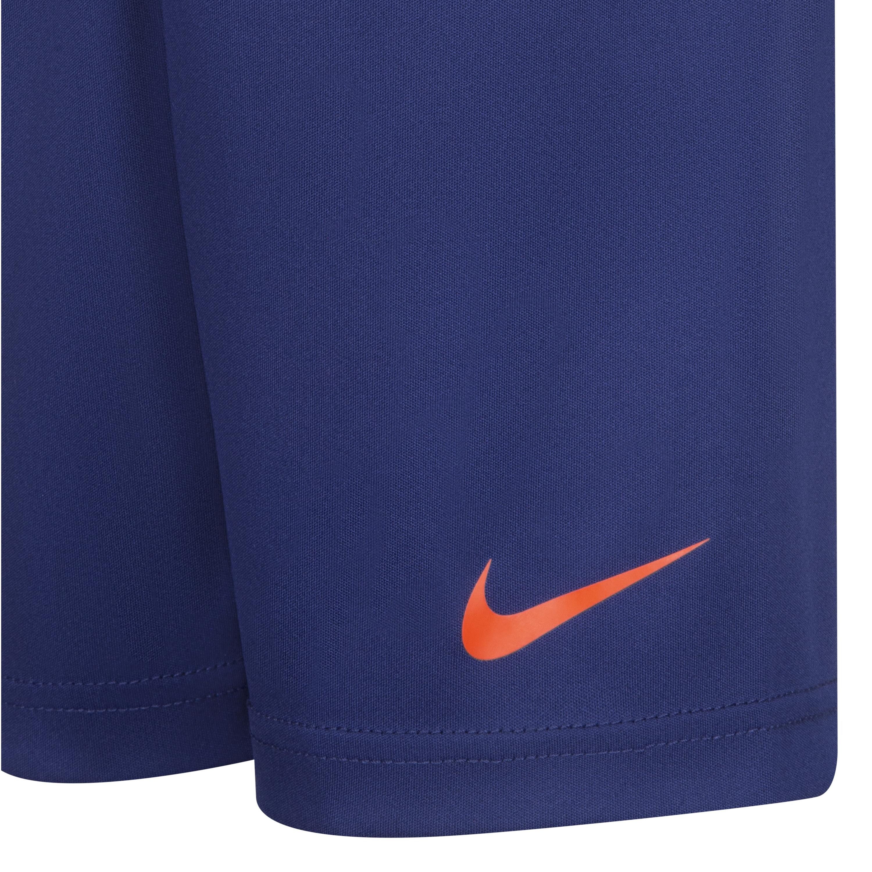 Nike Sportswear T-Shirt & Shorts NKB B NK DF DROPSET SHORT SET (2-tlg) 2-teiliges Set aus T-Shirt und Shorts, für Kinder entwickelt