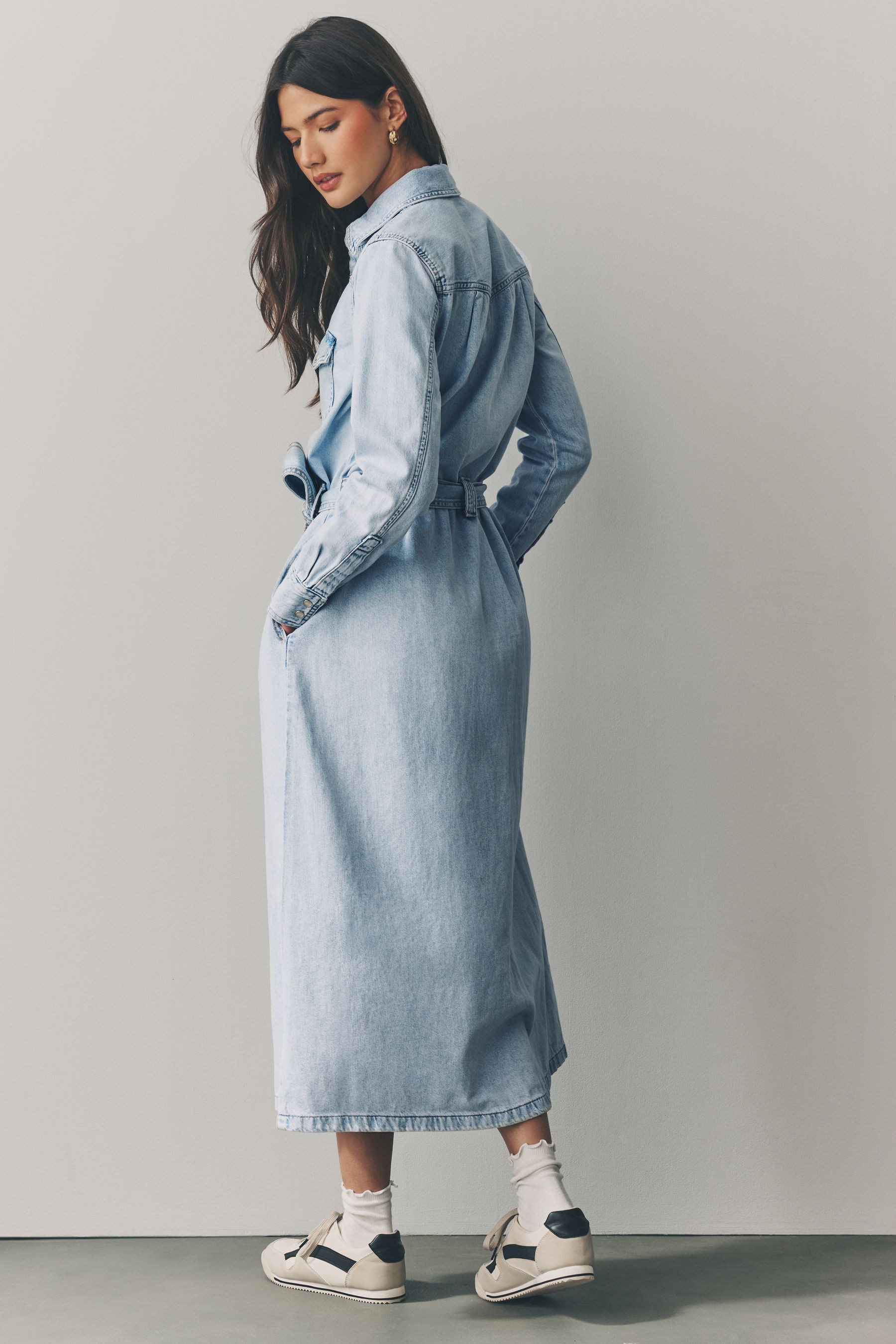 Next Jeanskleid Jeans-Midikleid mit gestuftem Frontsaum (1-tlg) günstig online kaufen