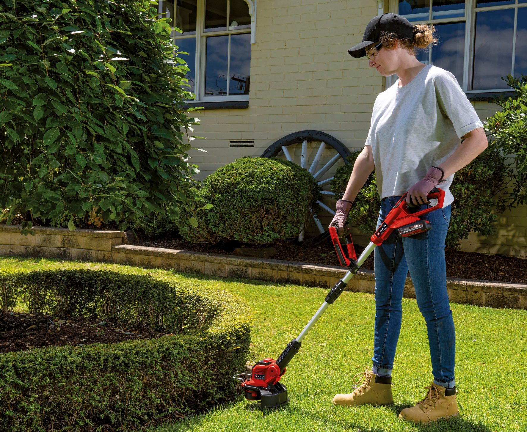 Einhell Akku-Rasentrimmer »GE-CT 18/28 Li« (1x 2,5 Ah), 28 cm Arbeitsbreite Faden, Inkl. Akku und Ladegerät – Bild 2 von 5