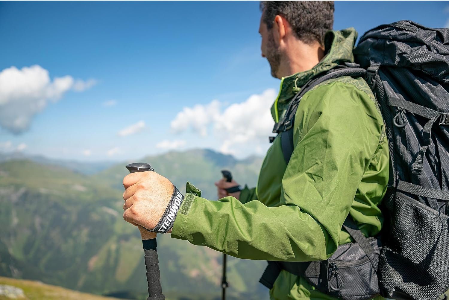 Steinwood Wanderstöcke Aluminium - Trekkingstöcke - leicht, verstellbar mit Teleskop und Kle…