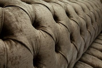 JVmoebel Chesterfield-Sofa Design Dreisitzer Couch Polster Sofa Moderne 3er Sitz Möbel Grau, Die Rückenlehne mit Knöpfen.