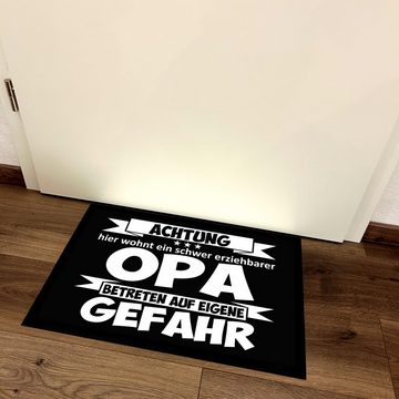 Fußmatte Türmatte Schmutzfangmatte mit Spruch ACHTUNG hier wohnt ein schwer, Herzbotschaft, rechteckig, 40 x 60 cm, 2 mm hoch, bei 40 °C waschbar