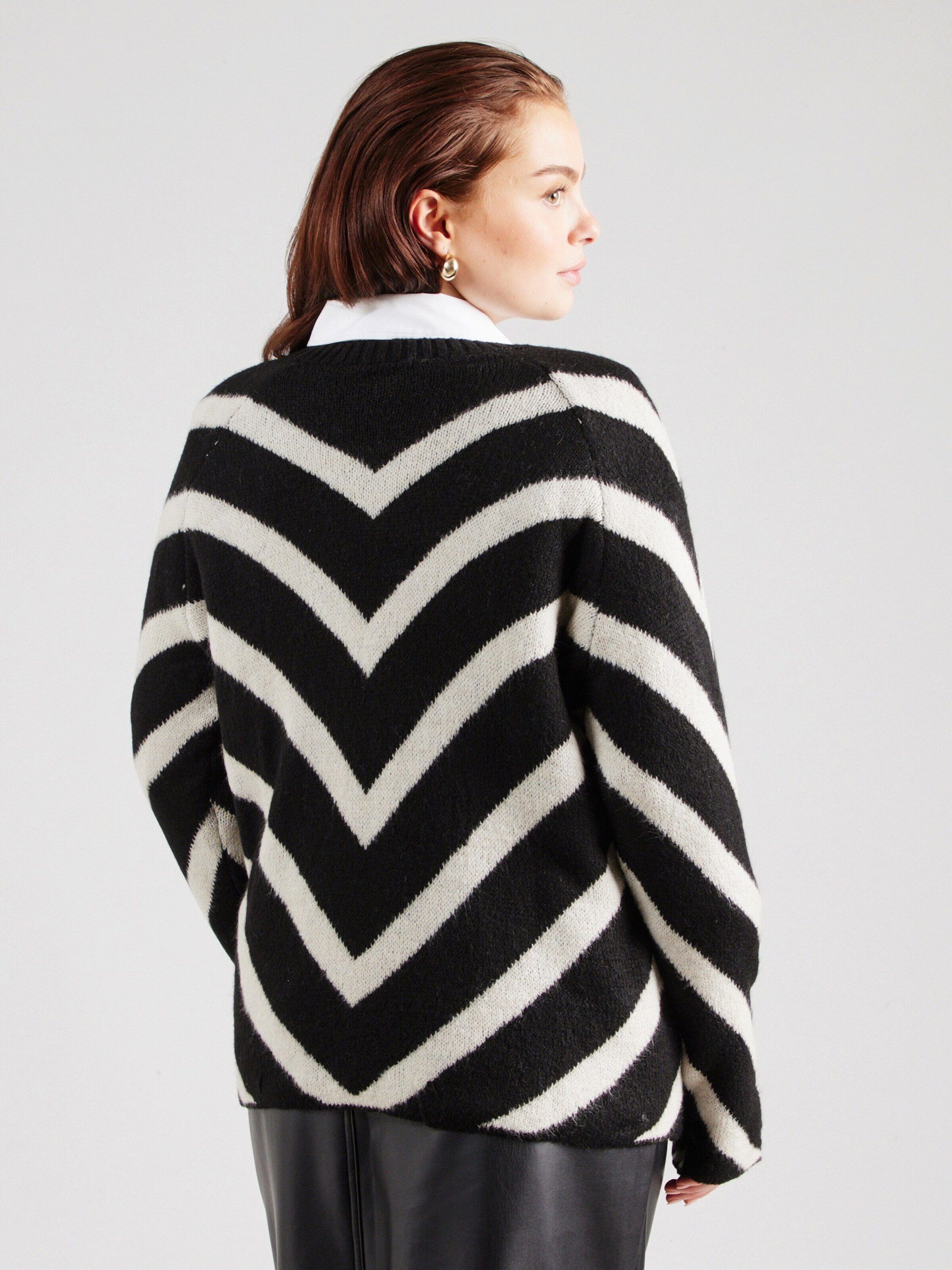 ONLY CARMAKOMA Rundhalspullover CAREliza (1-tlg) Plain/ohne Details günstig online kaufen