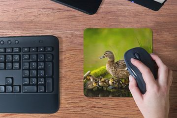 MuchoWow Mauspad Ente - Vögel - Wasser - Zweig - Moos (1-St), Gaming, Mousepad, Büro, 20x20 cm, Mausunterlage