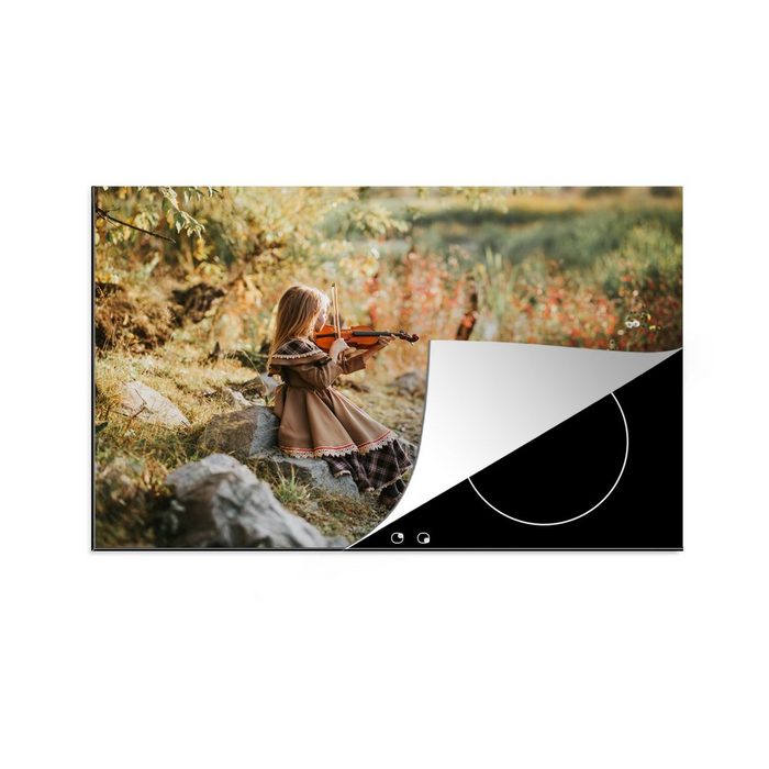 MuchoWow Herdblende-/Abdeckplatte Kleines Mädchen spielt Geige in einem Naturschutzgebiet Vinyl (1 tlg) Ceranfeldabdeckung für die küche Induktionsmatte