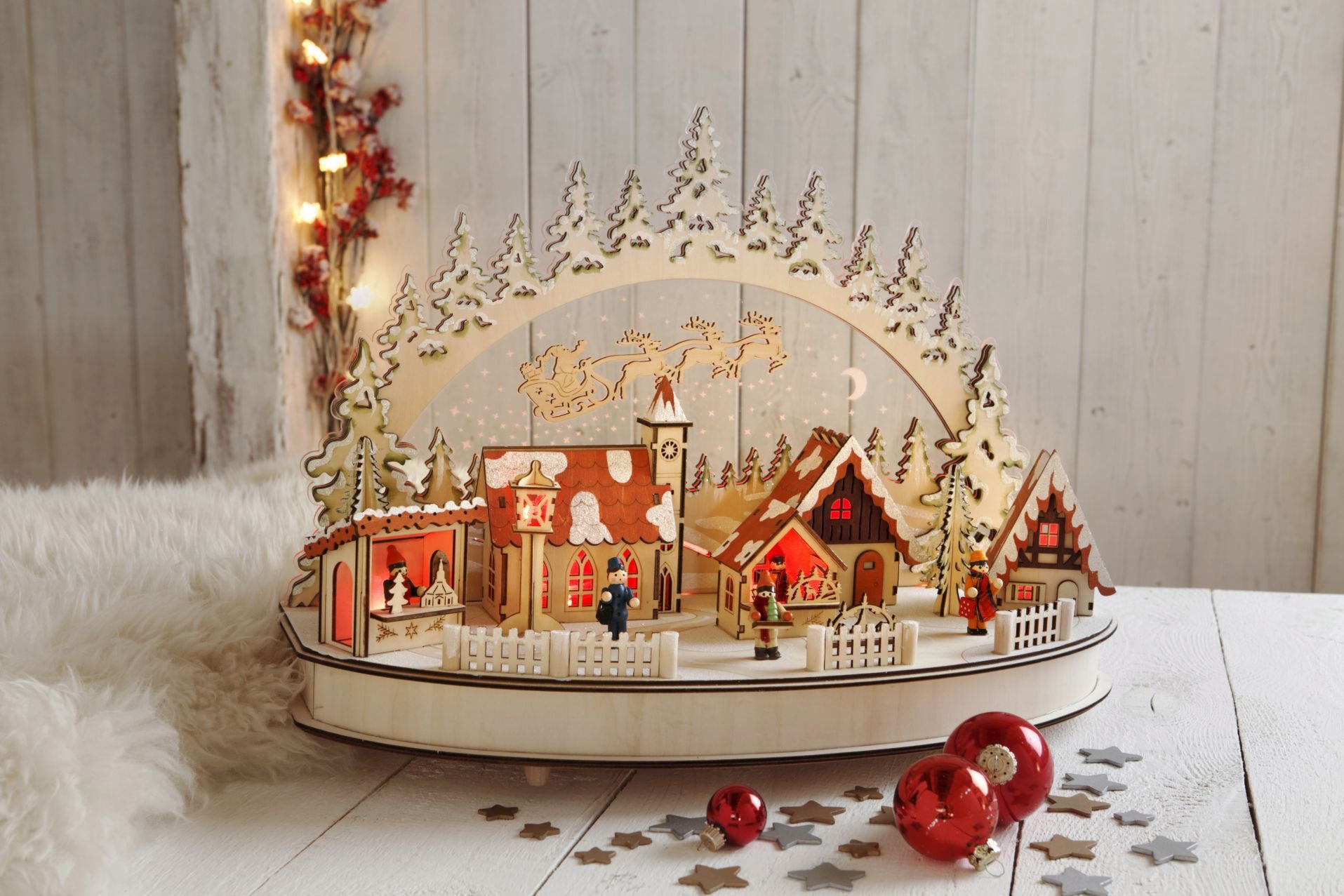 LED LIchterbogen von OTTO - kleines romantisches Weihnachtsdorf - nur 89,99€
