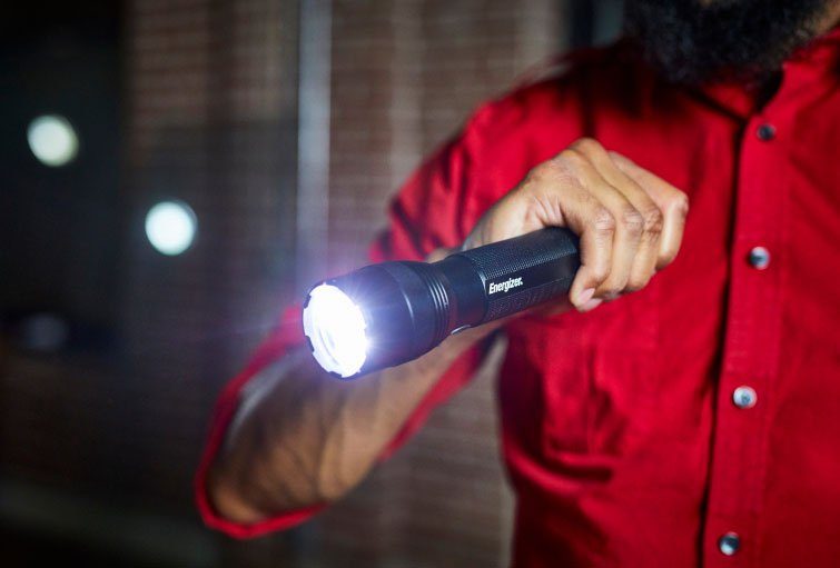 1200 Tactical Ultra Lumen Rechargeable Energizer Taschenlampe