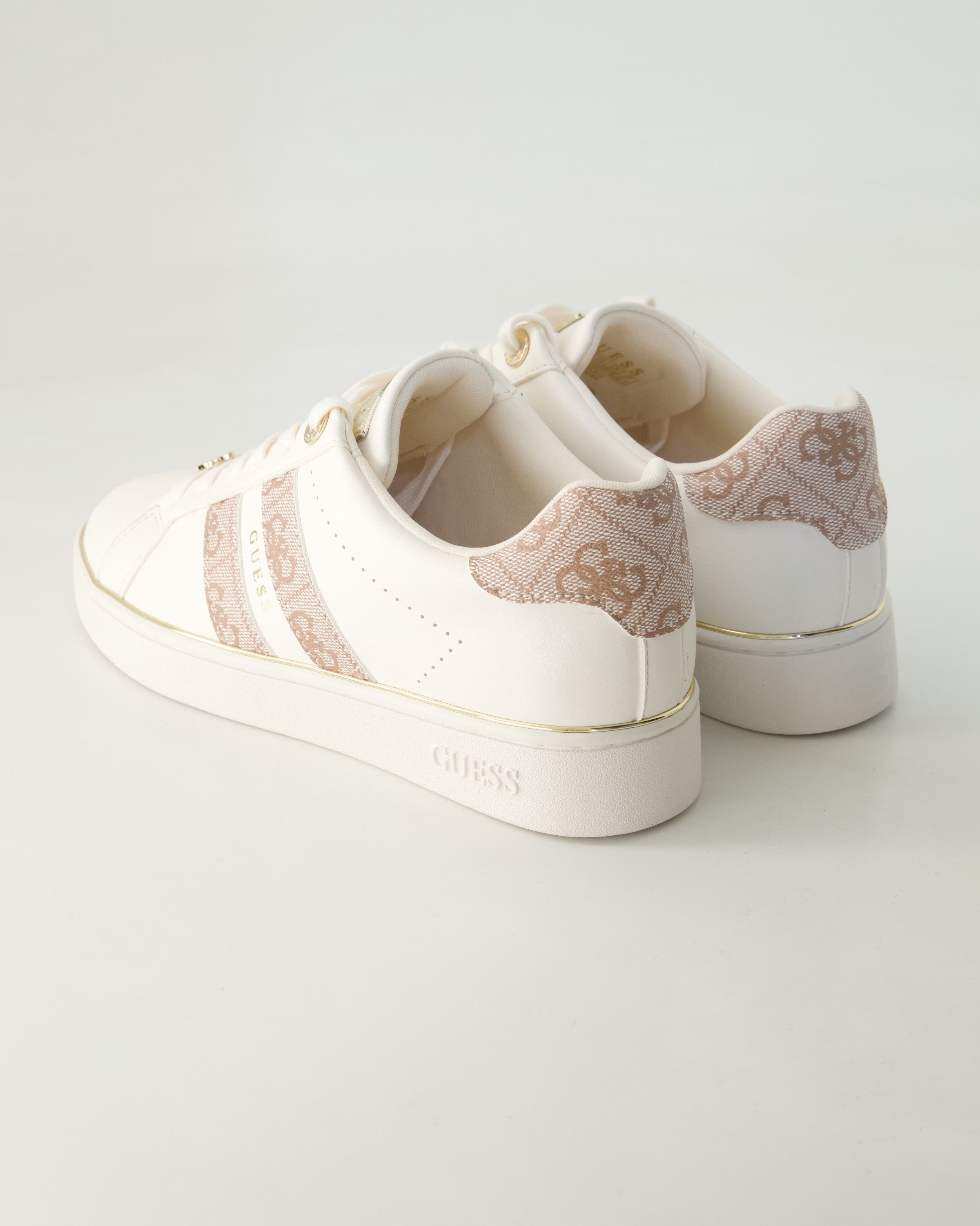 Guess Barlie Sneaker Obermaterial: Sonstiges Material