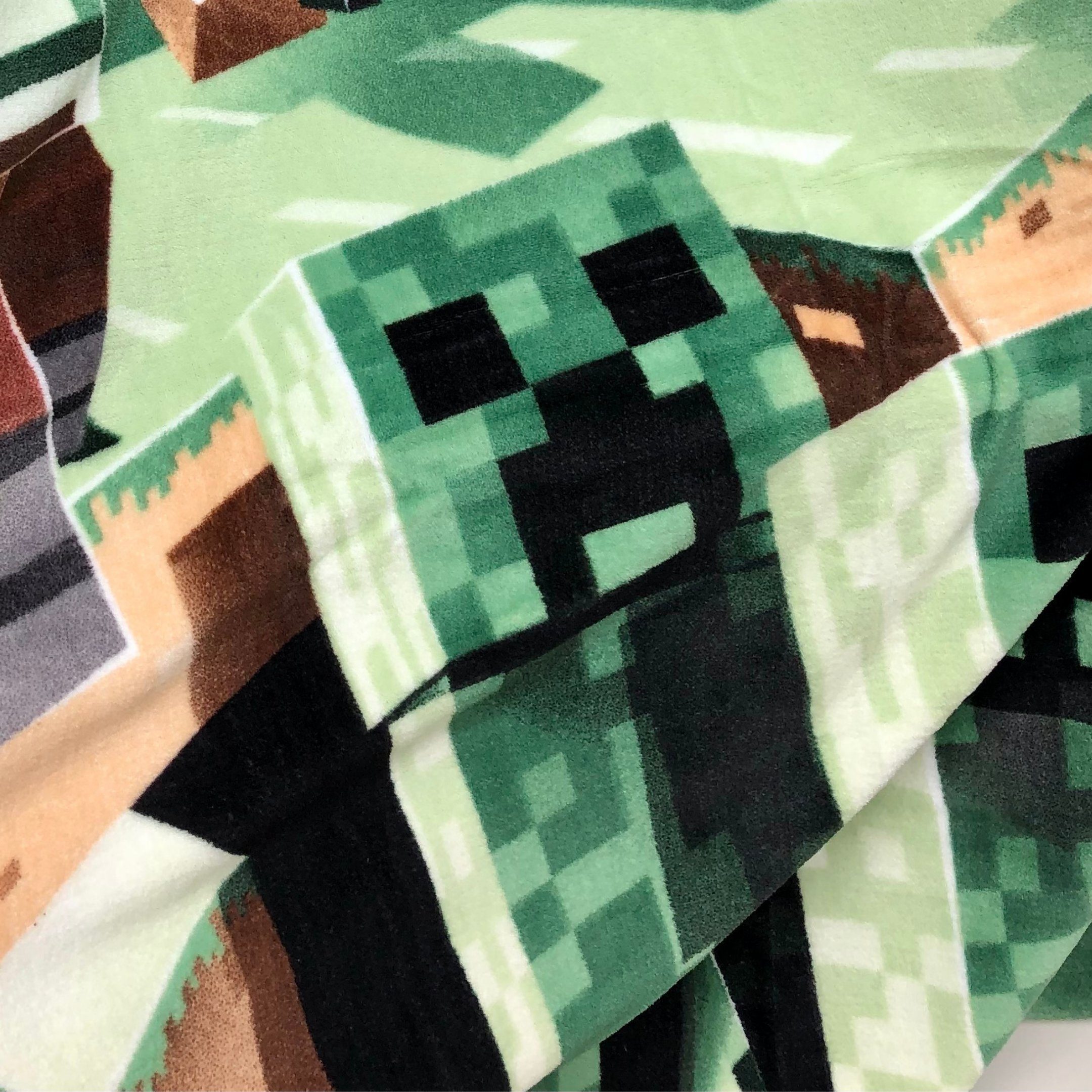 Wohndecke Minecraft 160x200 cm, Sofadecke für Gaming Fans der Spielkonsole, MTOnlinehandel, Fleece-Decke, Überwurf, kuschelweich, passend zur Bettwäsche – Bild 3 von 5