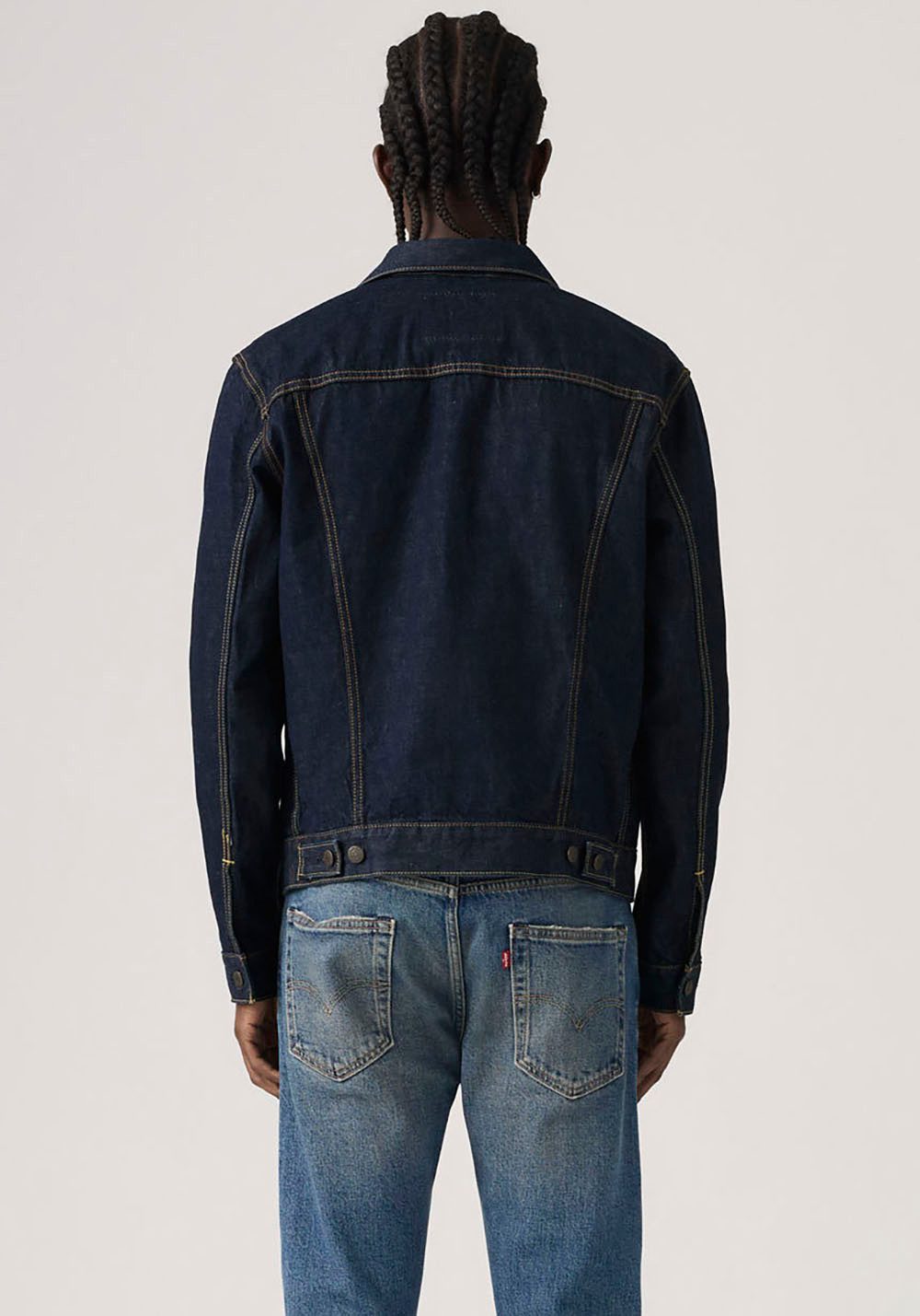 Levi's® Jeansjacke VINTAGE FIT TRUCKER JKT mit Knopfleiste