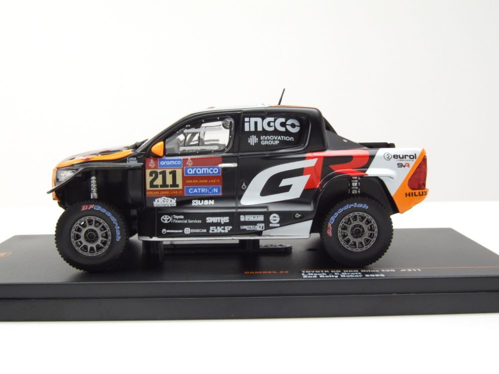 ixo Models Modellauto Toyota GR DKR Hilux Evo T1+ #211 Rallye Dakar 2025 schwarz Henk Brett, Maßstab 1:43