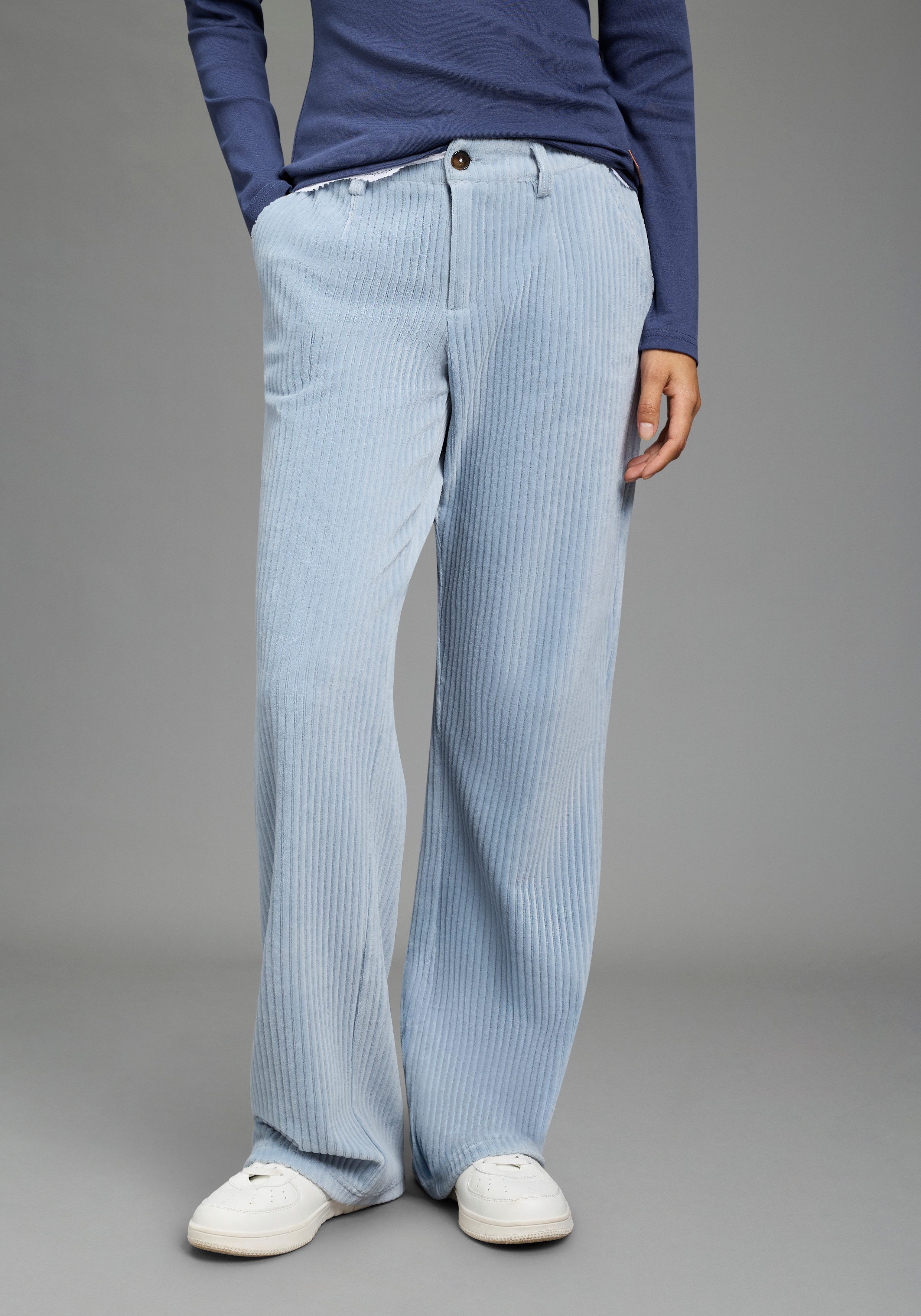 KangaROOS Cordhose weite Basic-Passform, bodenlange Form, elastisches Material