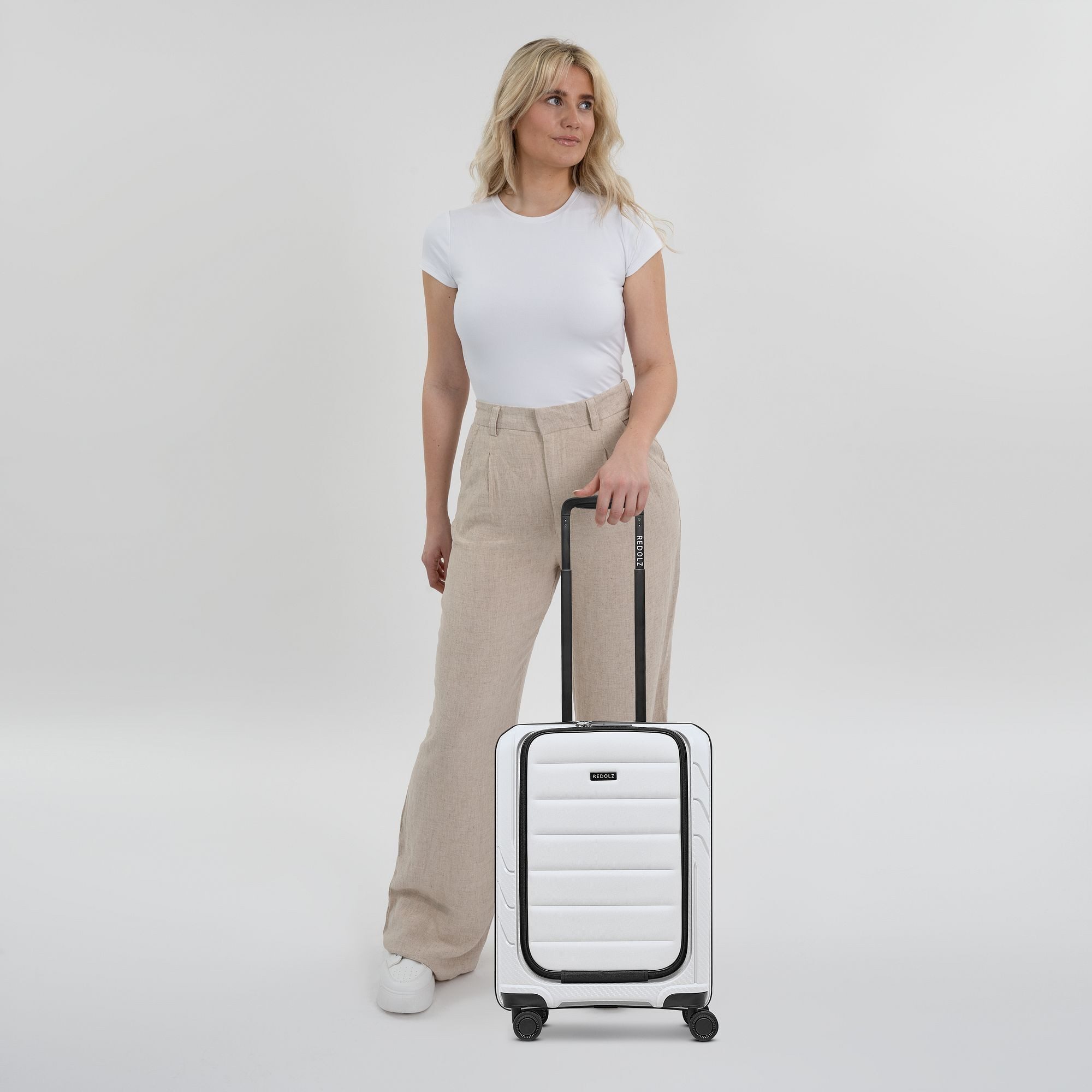 Redolz Handgepäck-Trolley Essentials 17, 4 Rollen, Polypropylen