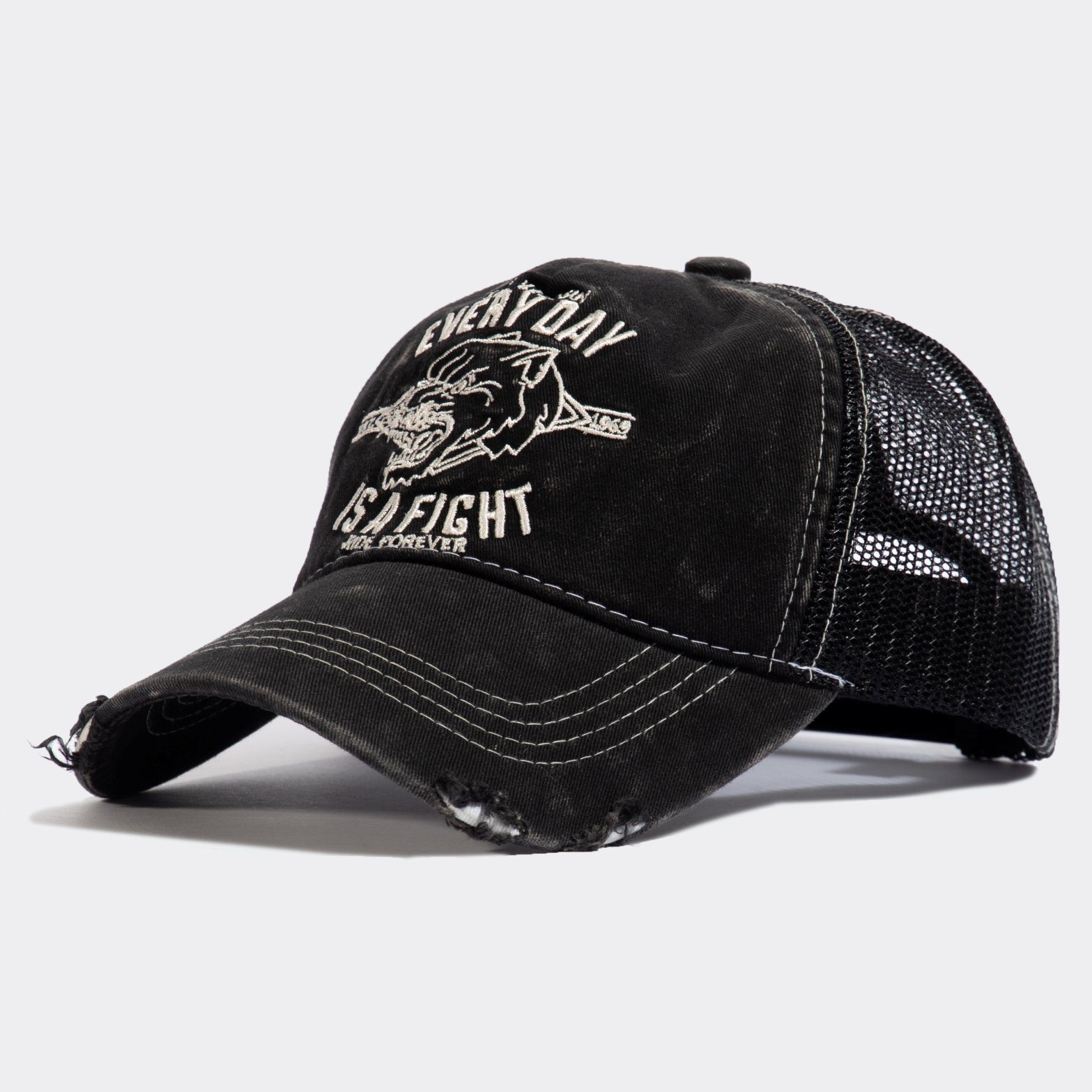 KingKerosin Trucker Cap Every Day is a Fight (1-St) mit kontrastierender Stickerei