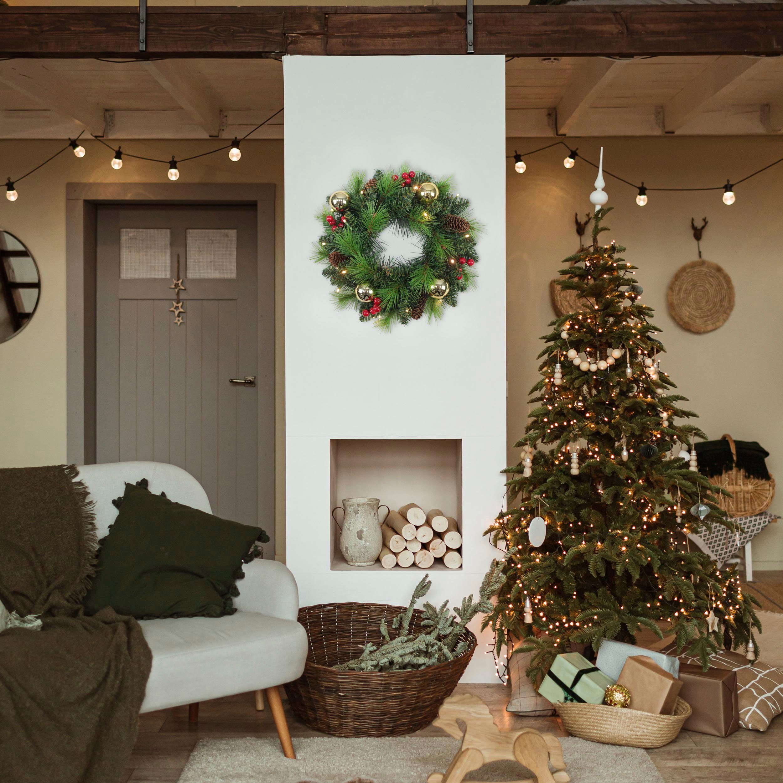 näve LED Dekoobjekt Dekokranz Noel, Weihnachtsdeko, Türkranz mit Kugeln, Zapfen und Beeren, Warmweiß, LED-Weihnachtskranz mit Timer, Ø ca. 35 cm