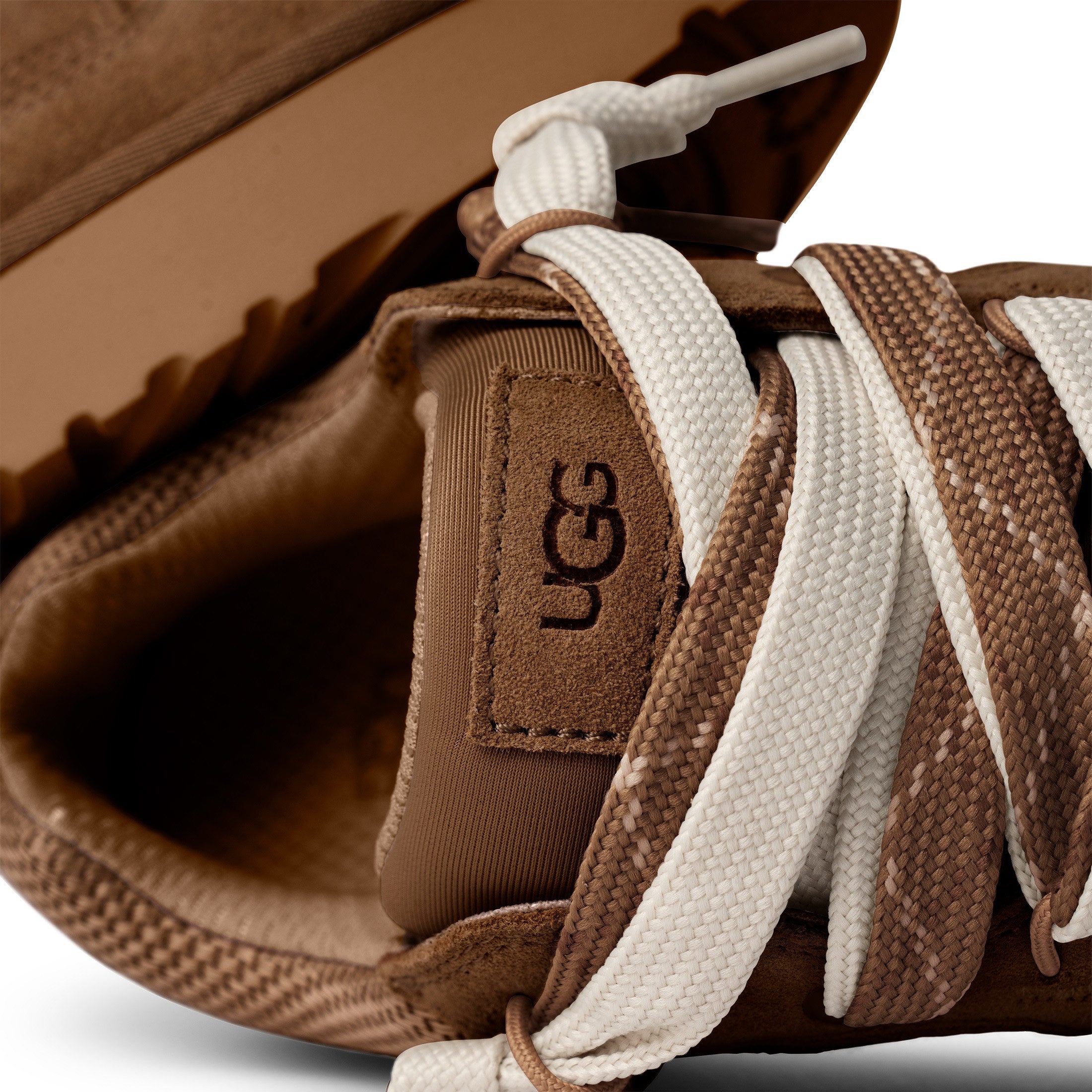 UGG LO LOWMEL Sneaker Plateausneaker, Schnürschuh mit EVA-Fußbett günstig online kaufen