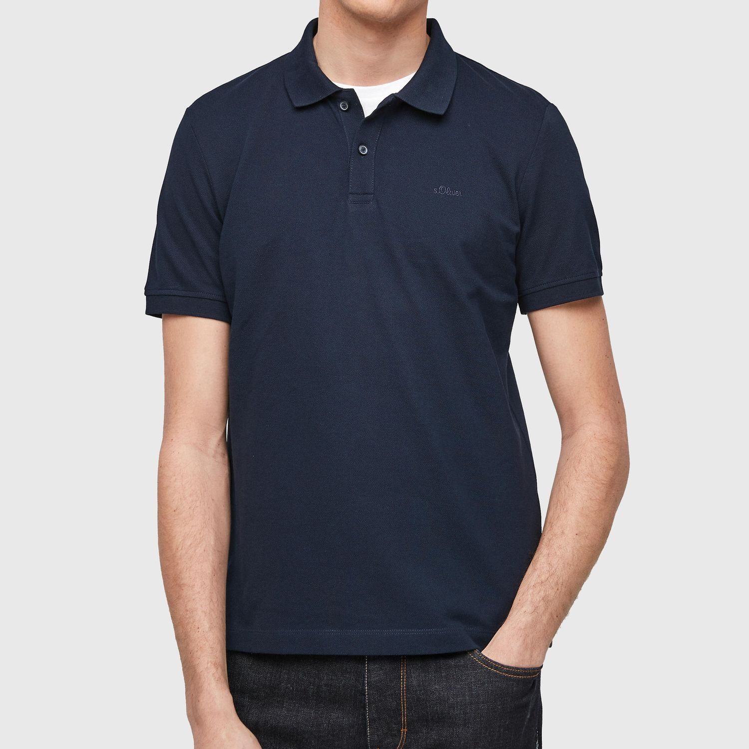 mit Poloshirt Logostickerei Navy (1-tlg) Poloshirt s.Oliver