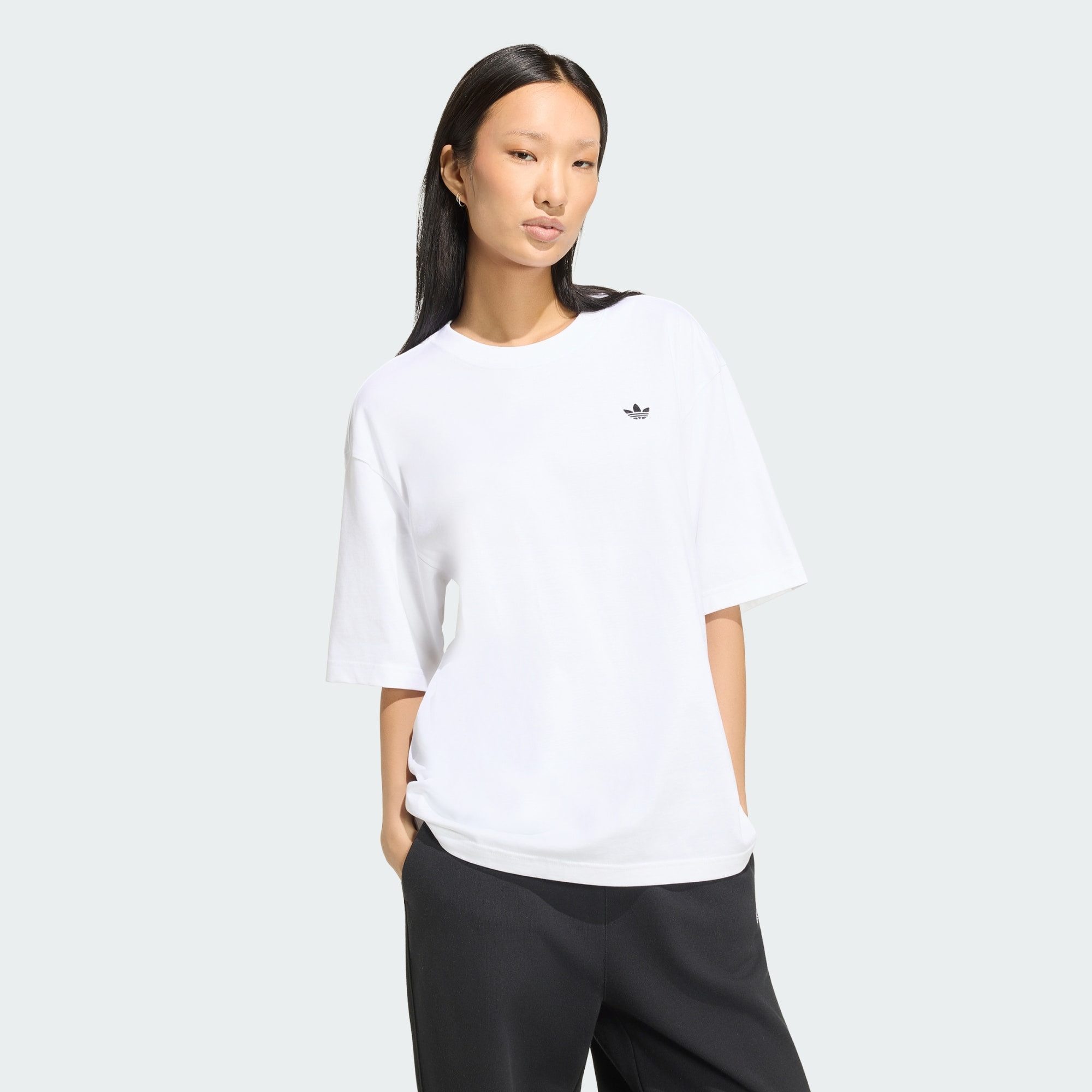 adidas Originals T-Shirt ESSENTIALS T-SHIRT, BOYFRIEND-FIT (1-tlg)