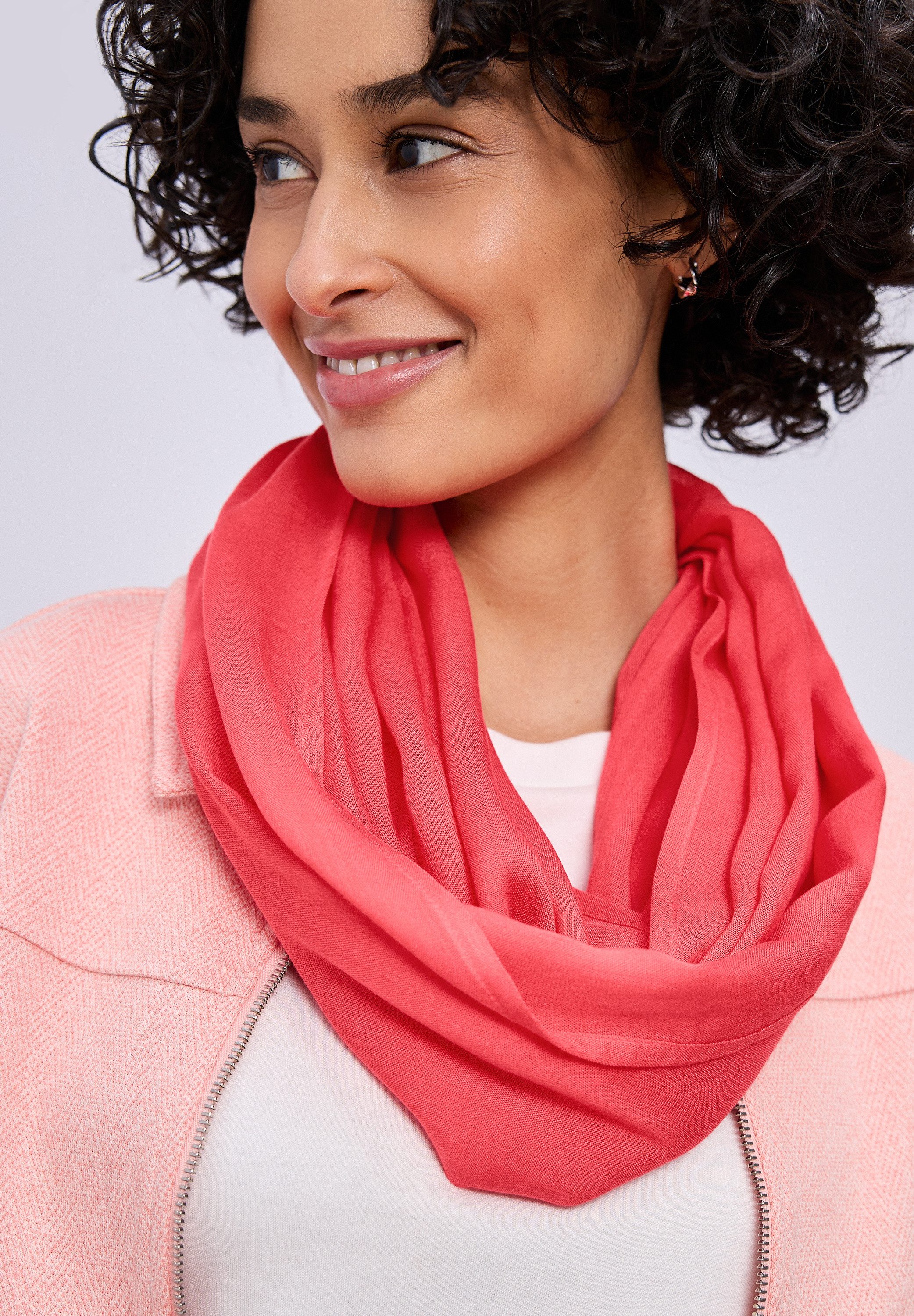 STREET ONE Loop, zart