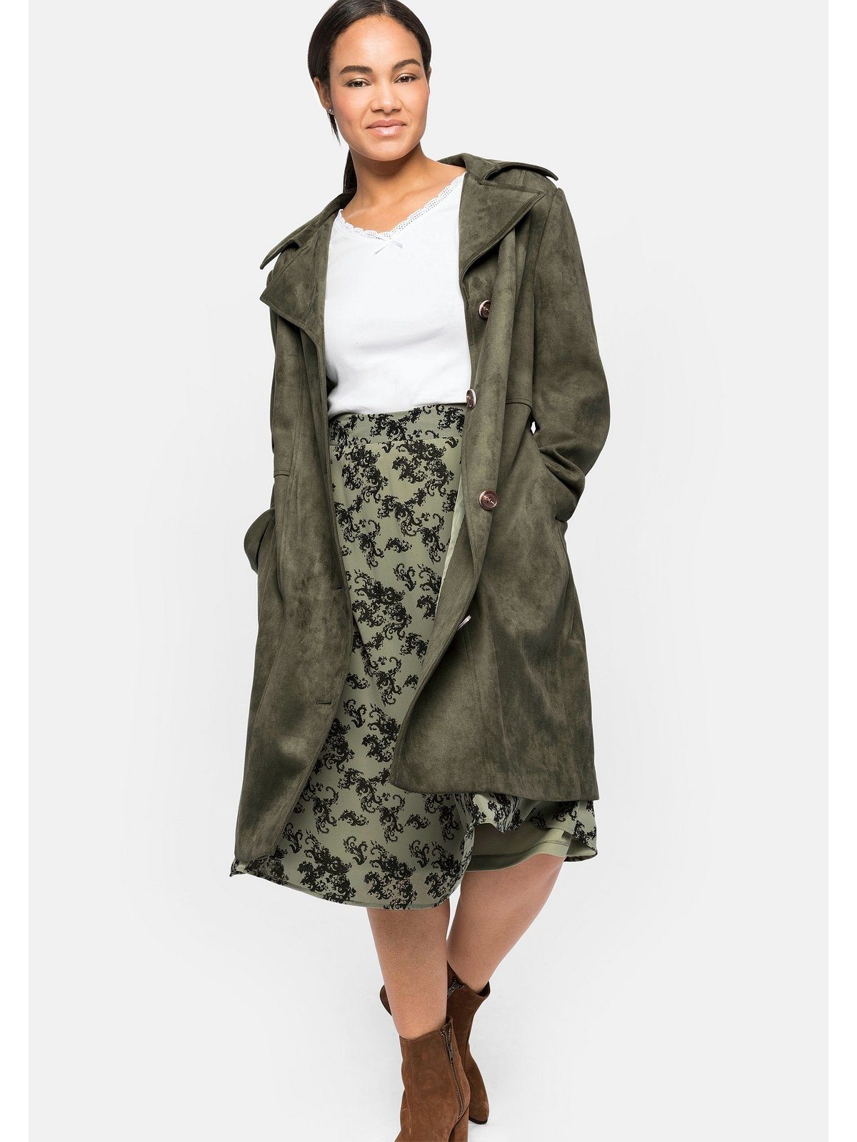 Sheego Lederimitatmantel Große Größen aus weichem, elastischen Material