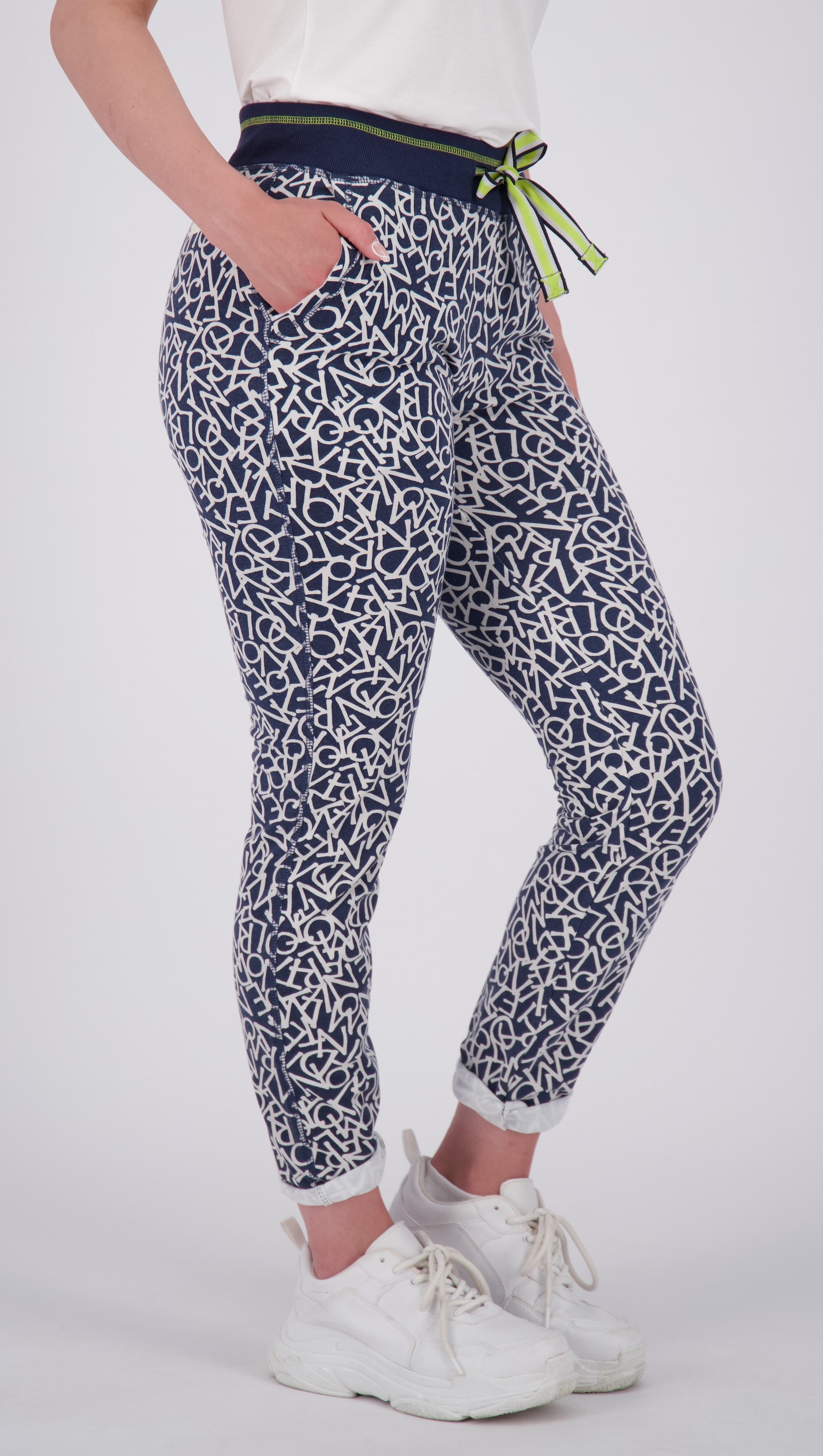 LPO Sweathose ADA WOMEN elastischer Bund, Kordelzug, Allover Print